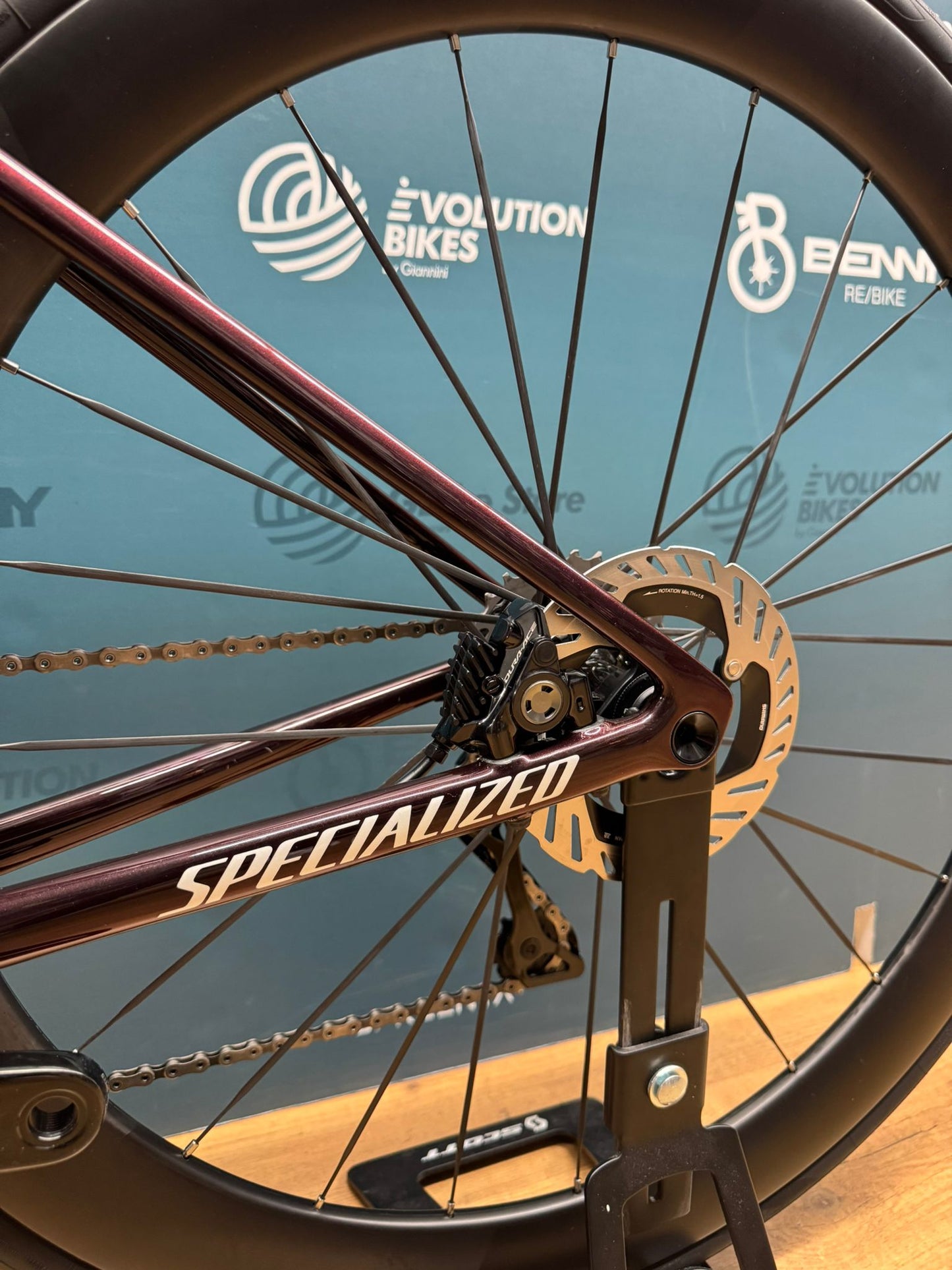 S-Works SL8 Tarmac Dura-Ace Di2 12v Größe 52 - Demotest