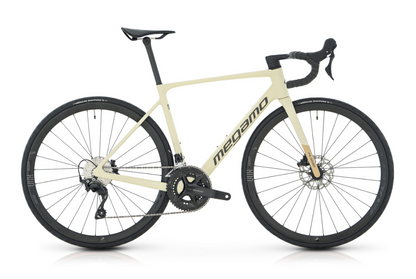 Megamo augmente 20 (25)