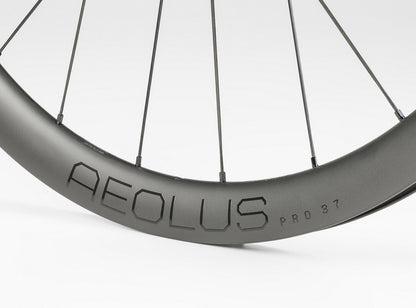 Bontrager Aeolus Pro 37 TLR DISC FEELS