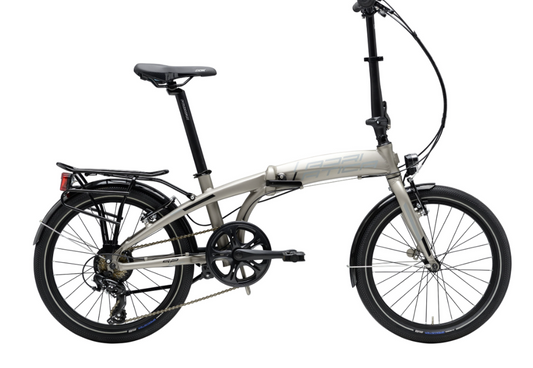 Adriatica - Faltendes Lächeln