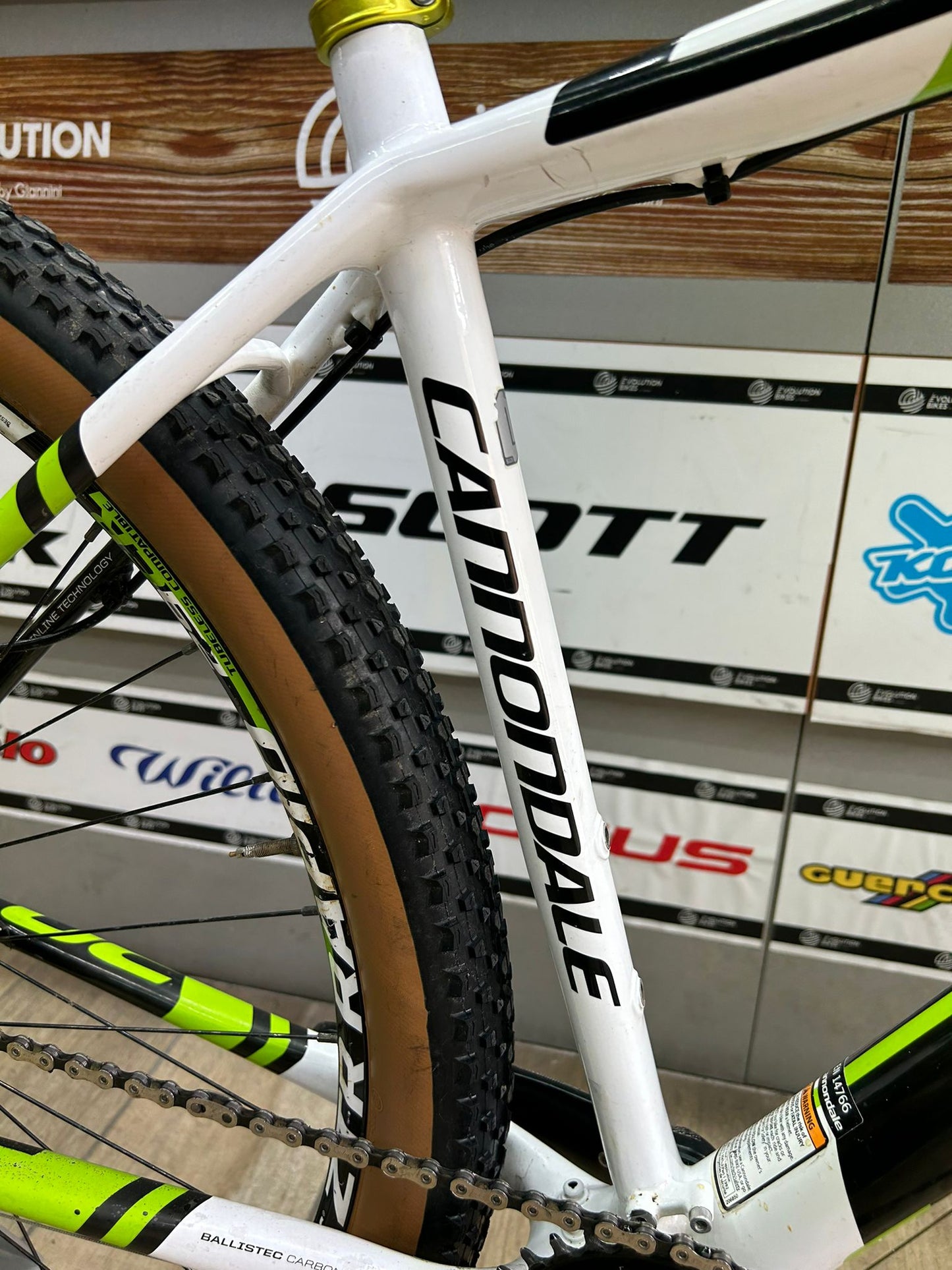 Cannondale F29 Factory Racing Grootte L - Gebruikt