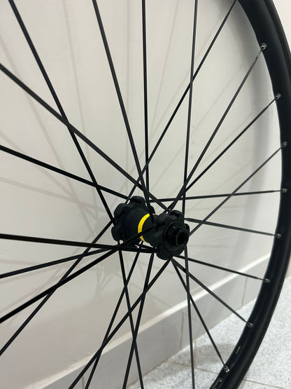 Mavic Ksyrium Elite Ust Disc - použitá kola