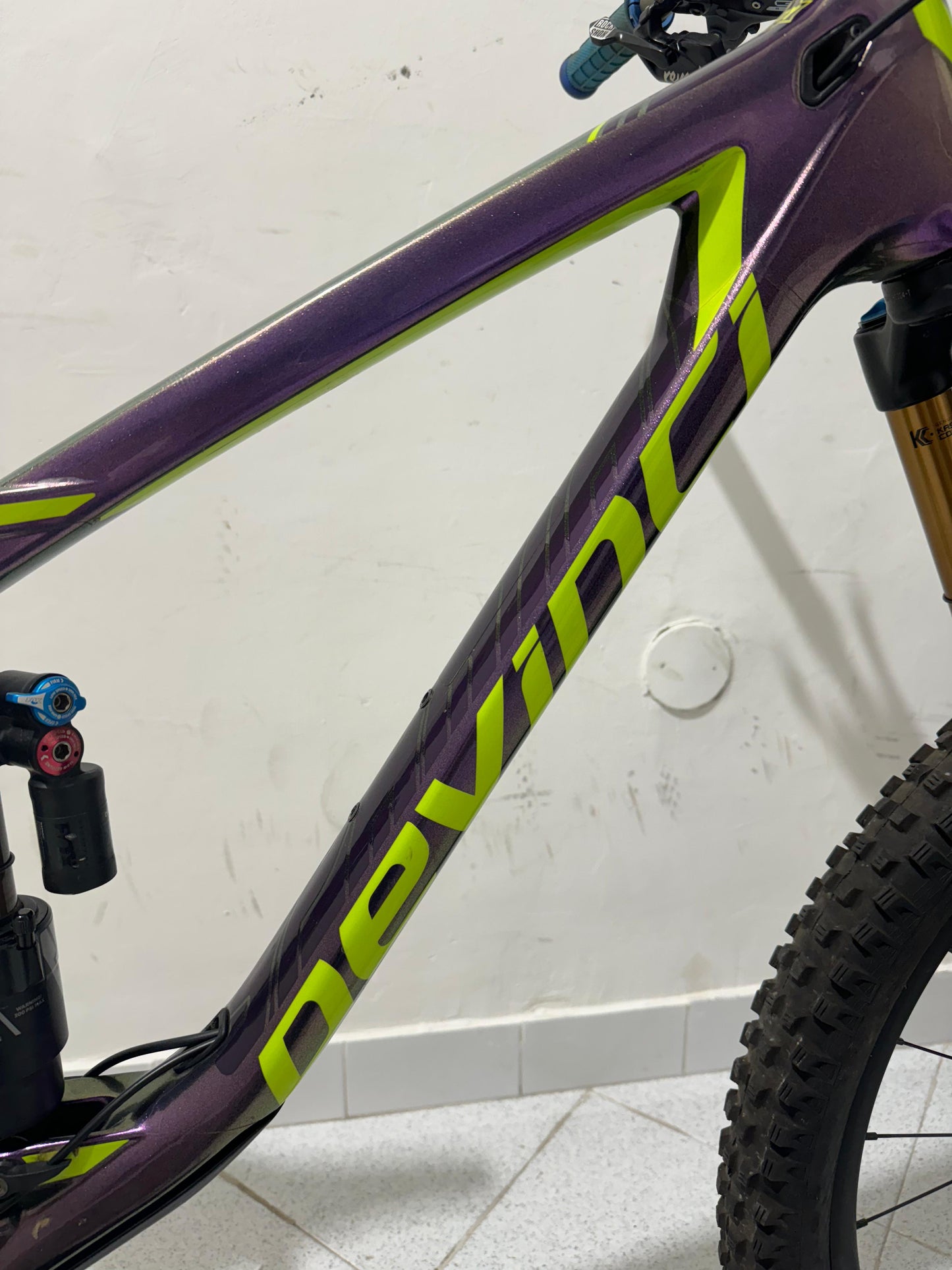 Devinci Split Pivot Cut L - Brugt