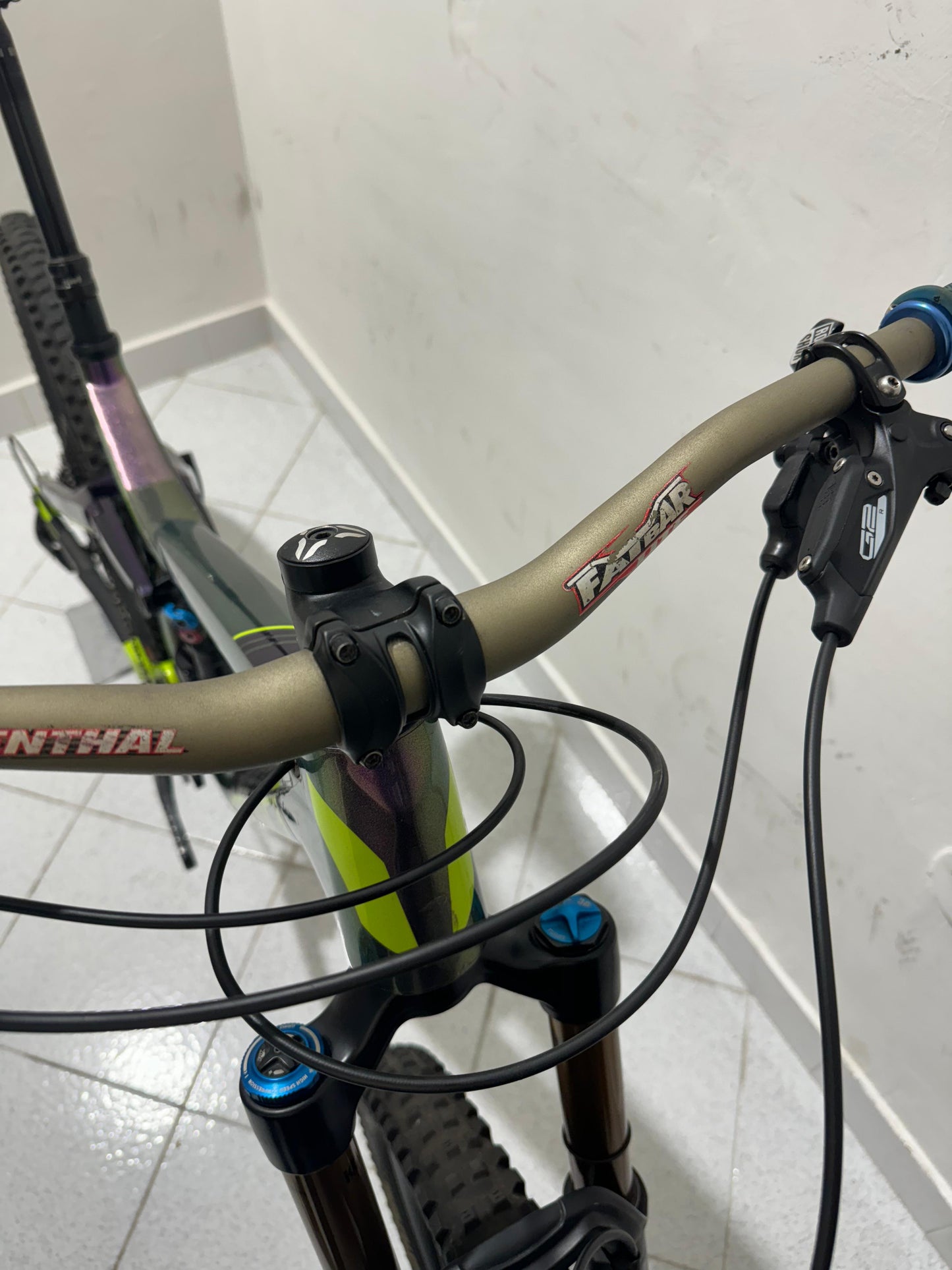 Devinci Split Pivot Cut L - käytetty