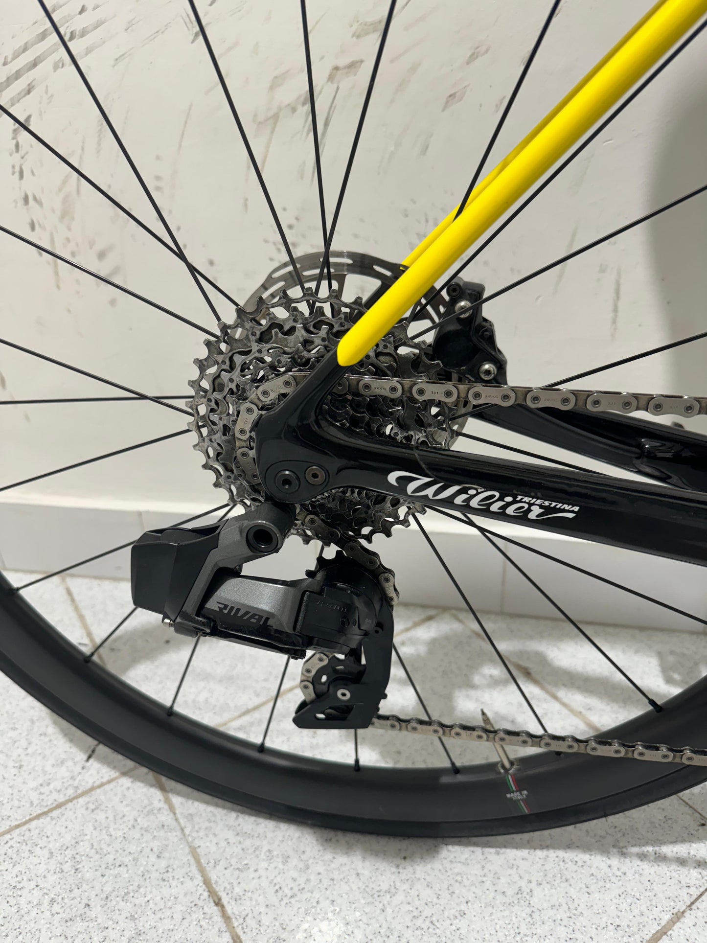 Wilier Garda Disc Axs Størrelse M - Brugt