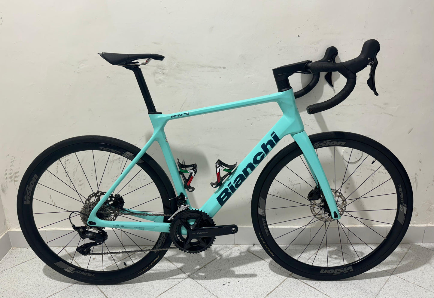 Bianchi Infinito Disc Grootte 55 - Gebruikt