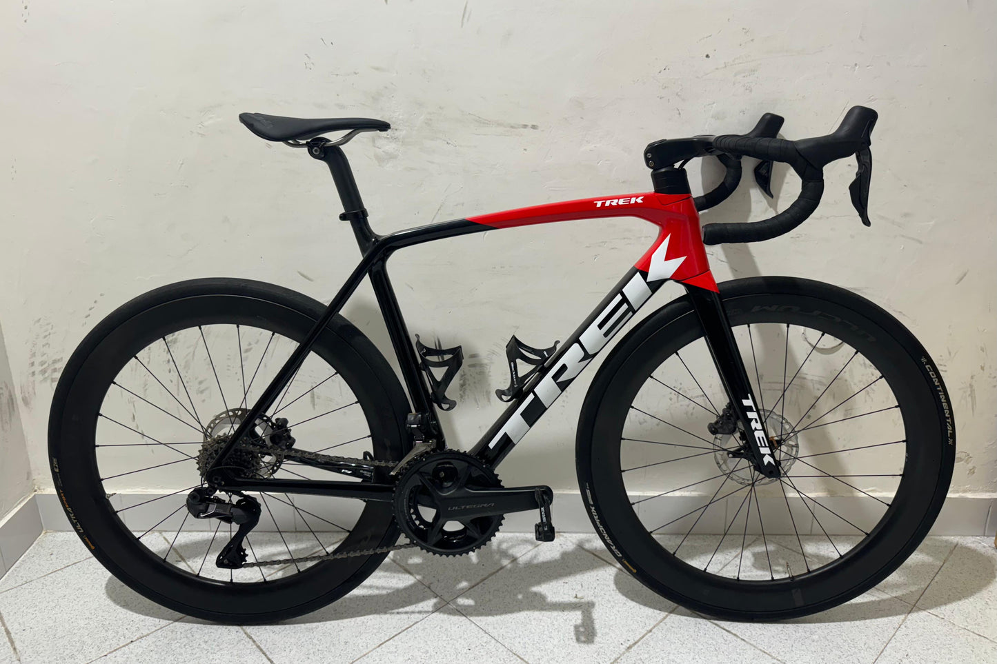 Trek Émonda SL 6 Pro Disc Di2 Koko 56 - käytetty