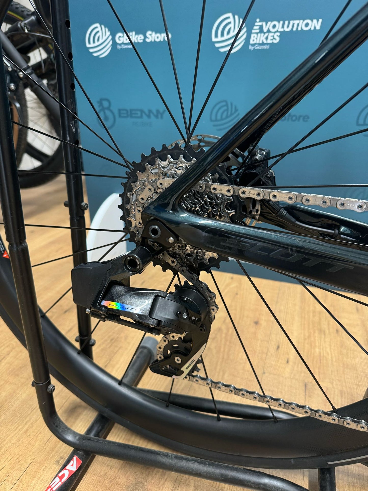 Scott Folie RC 10 AXS Größe L - Gebraucht