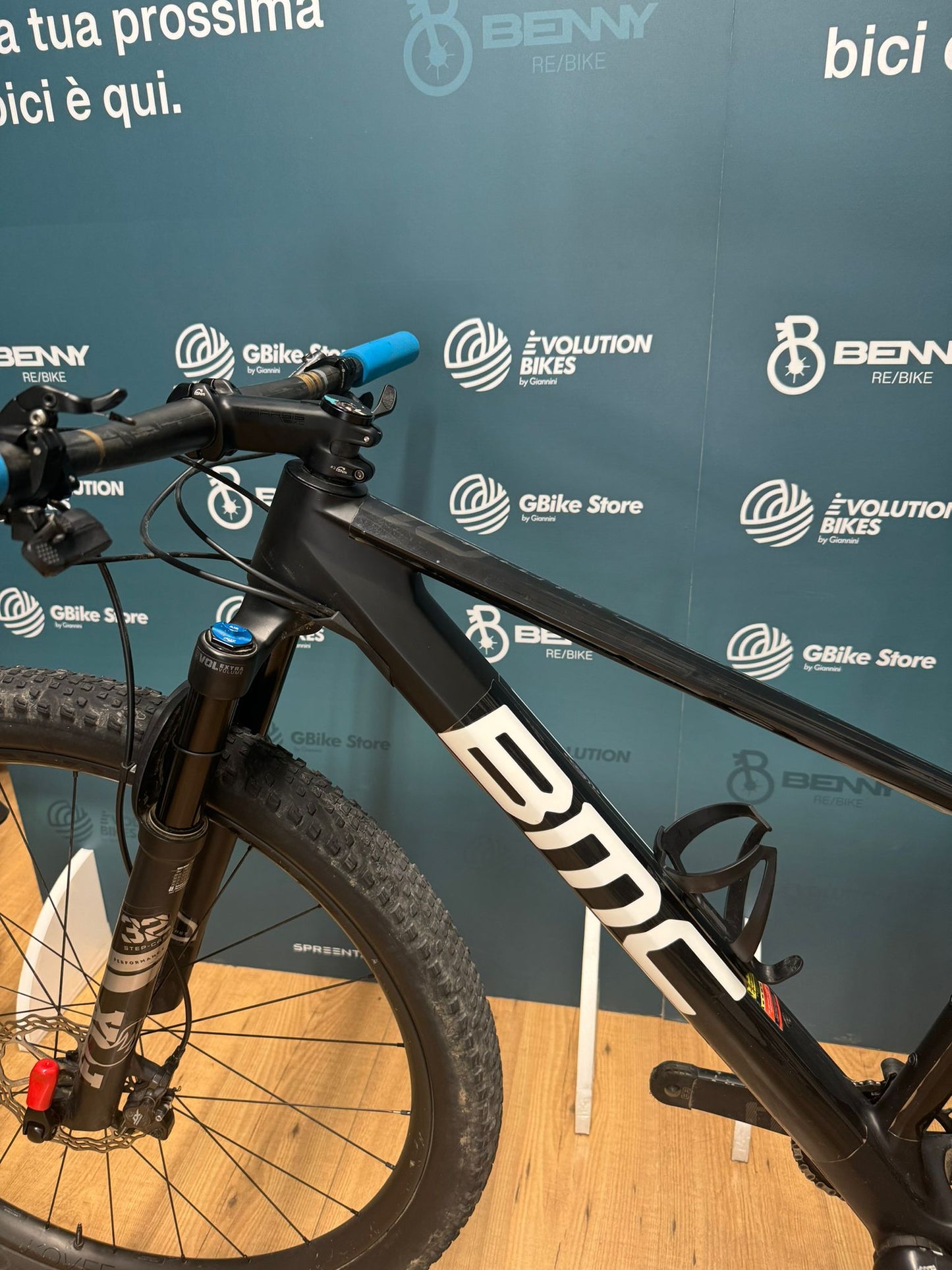 BMC HWOSTROKE 01 Größe S - Gebraucht