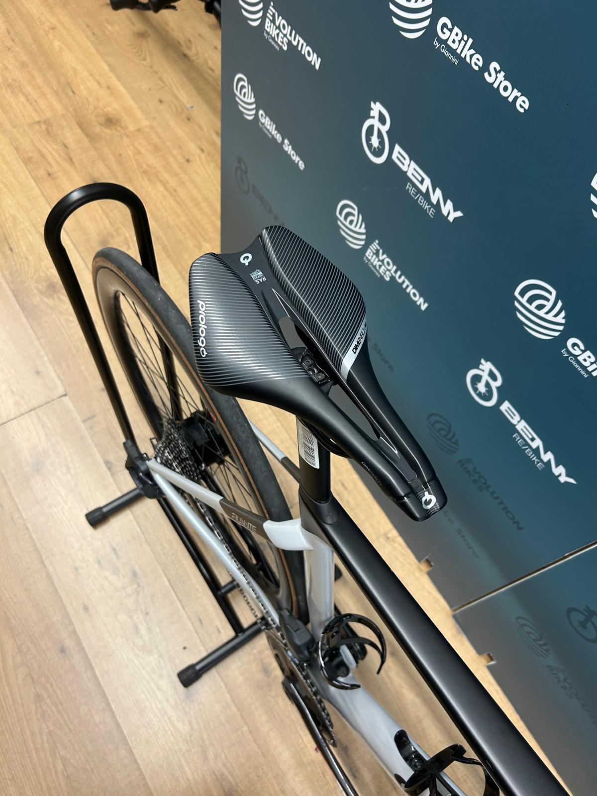 Wilier Strain Hybrid  Size M - Used