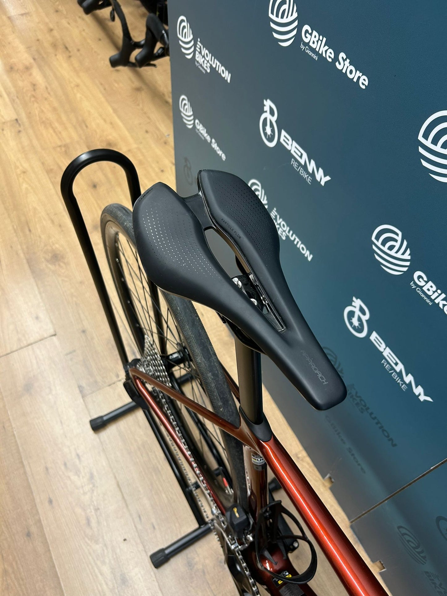 TCR GIGANTE TCR AVANZADO PRO 1 Tamaño S - Usado