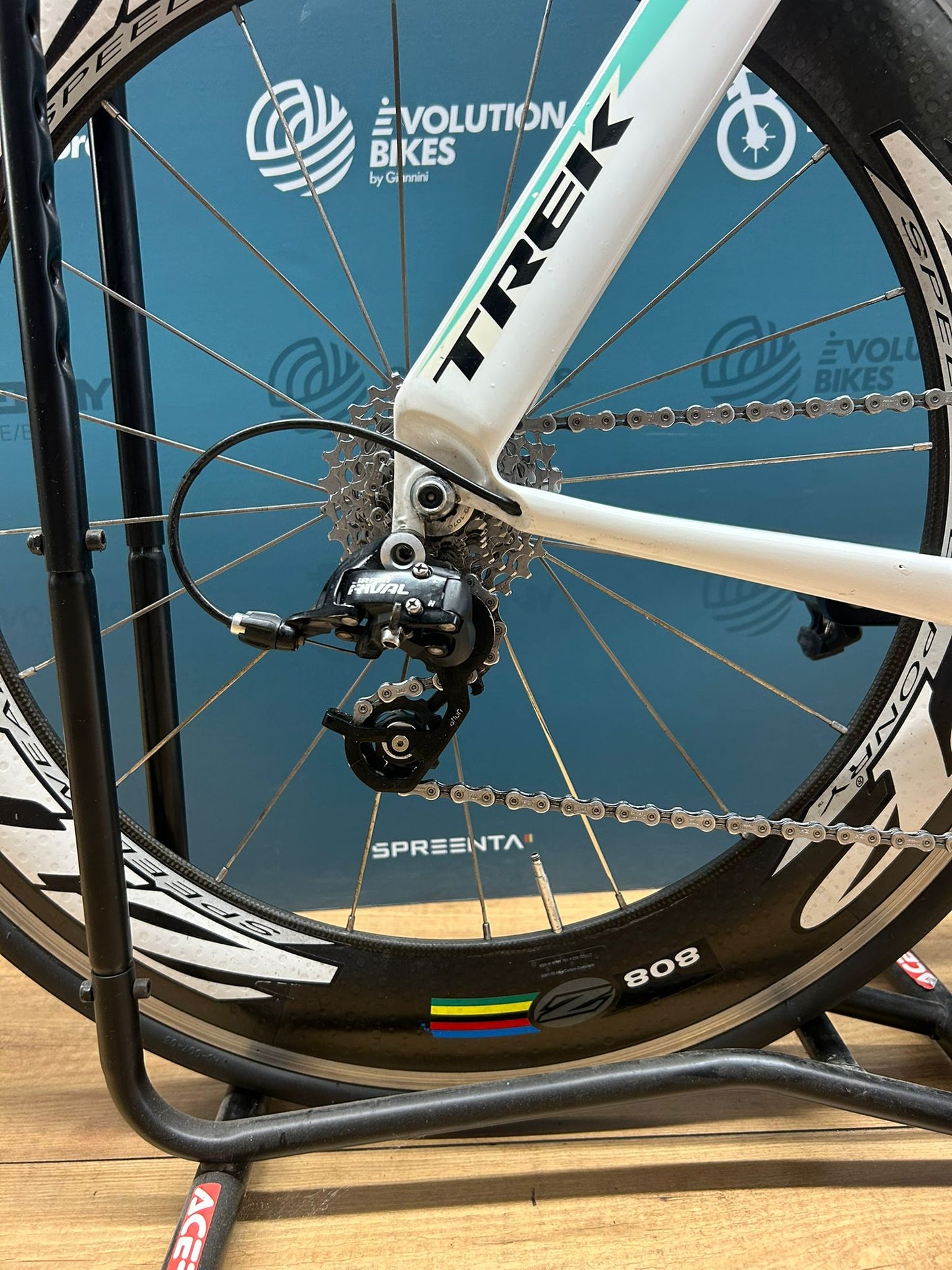 Trek Équinoxe TTX Taille S - Utilisé