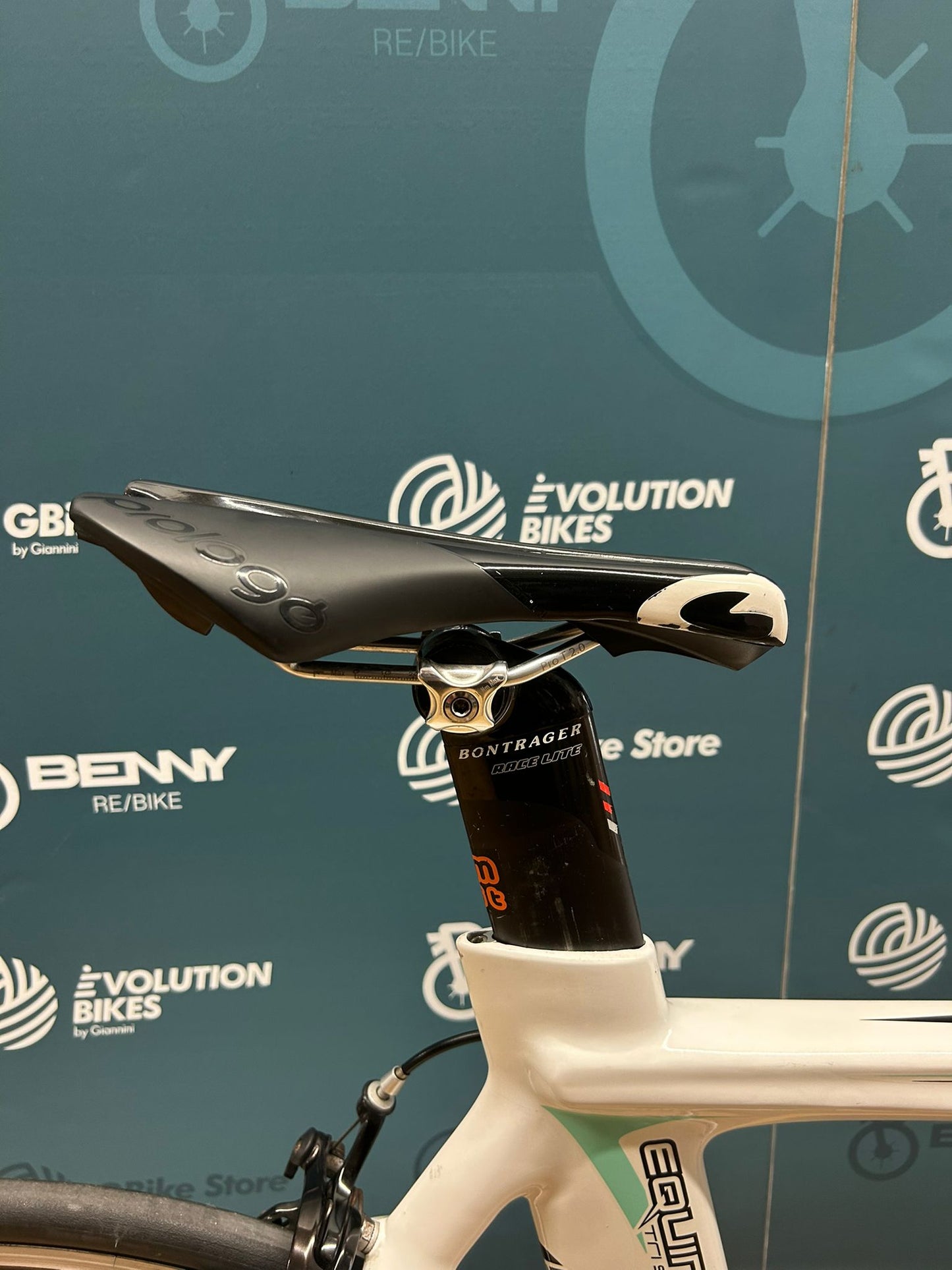 Trek Équinoxe TTX Taille S - Utilisé