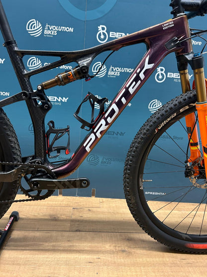 Protek Futura Limited Edition Taglia L - Usata