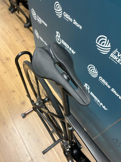 Taille mégamo S - Utilisé