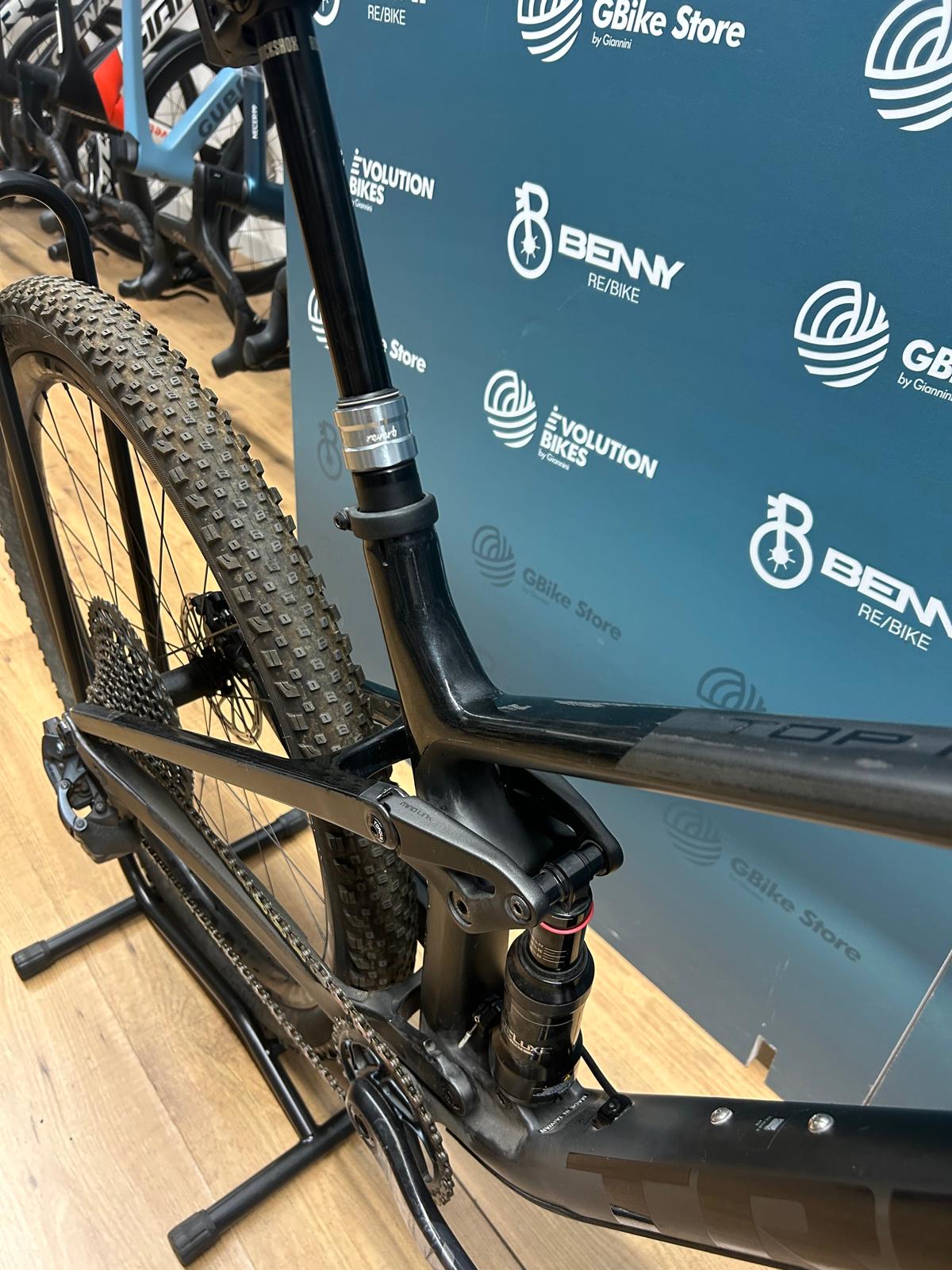 Trek Top Fuel Axs Size M - Used