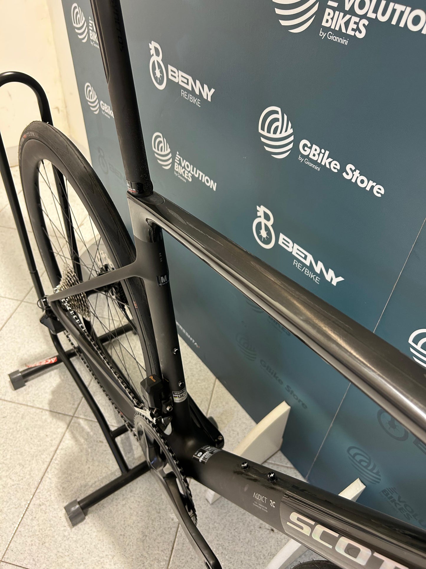 Scott Addict RC 30 Größe M Demotest