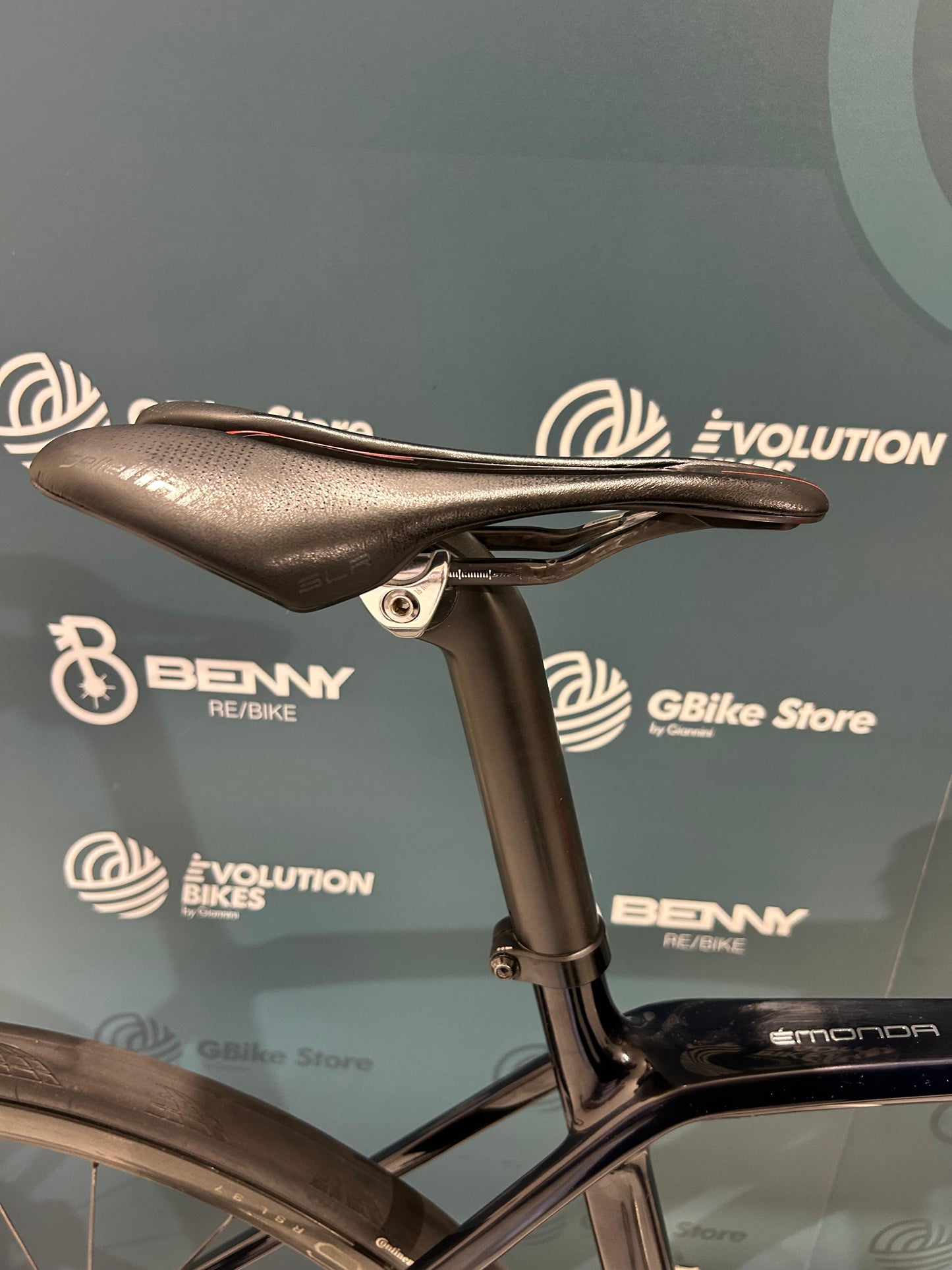 Trek Émonda SLR 7 AXS Taglia 54 - Usata