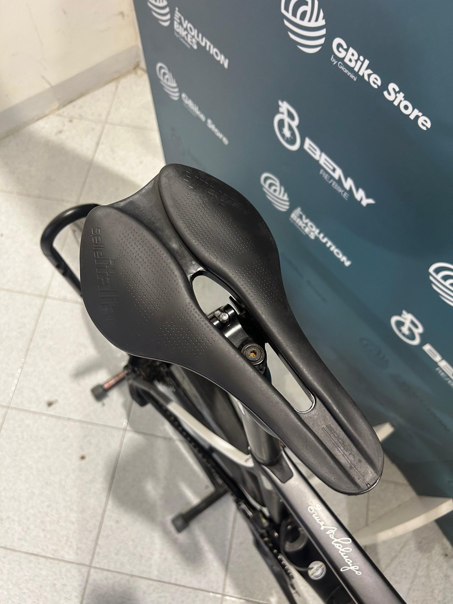 Colnago V3RS Size 52s - Used