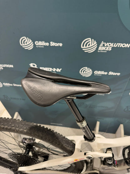 Megamo Track Size S - Used