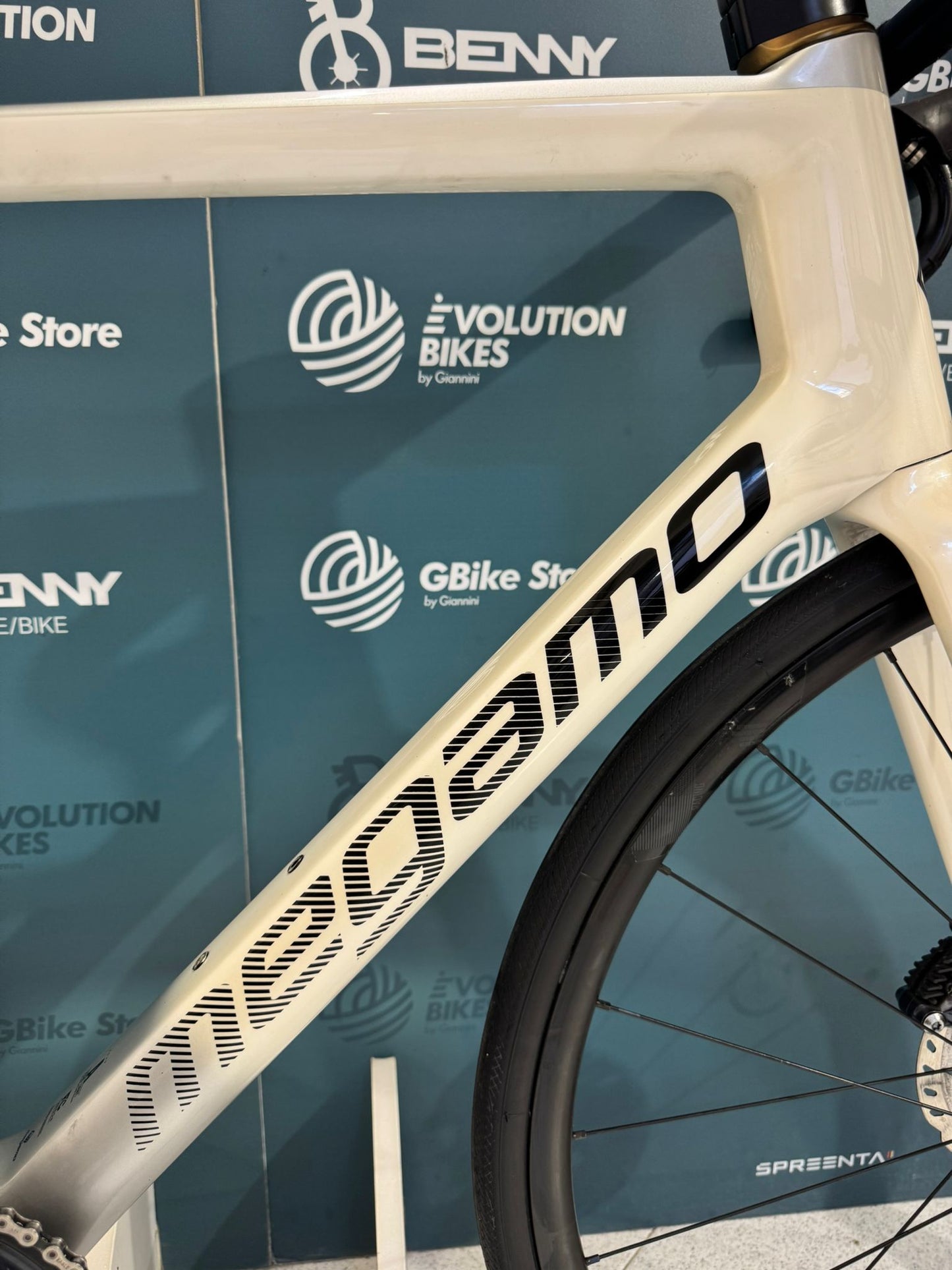 Megamo Pulse Elite Disc Size XL - Used