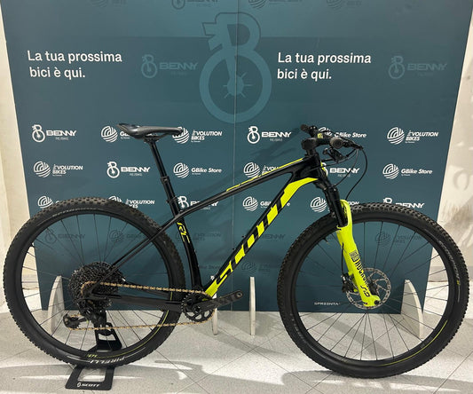 Scott Scale Tamaño de la Copa del Mundo RC 900 M - Usado