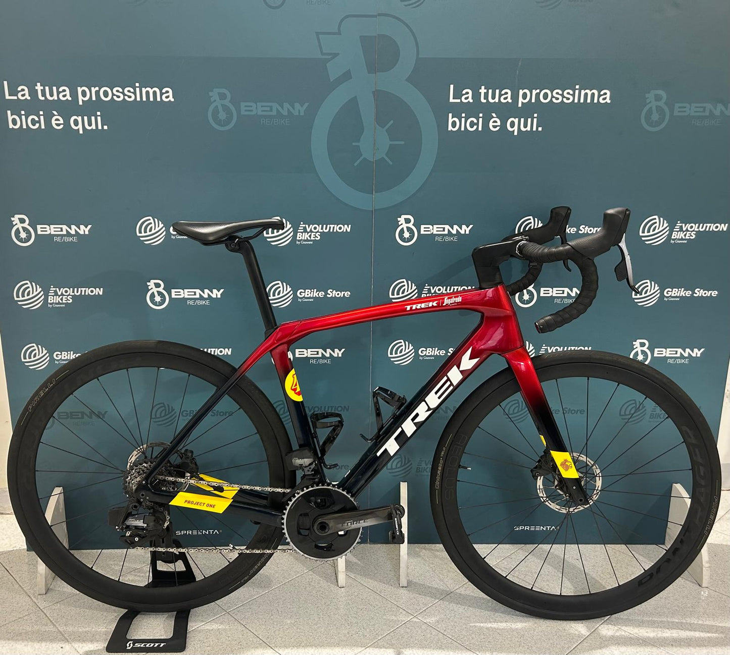 Trek Domane SLR 7 AXS RD-BL Tamaño 54 - Usado