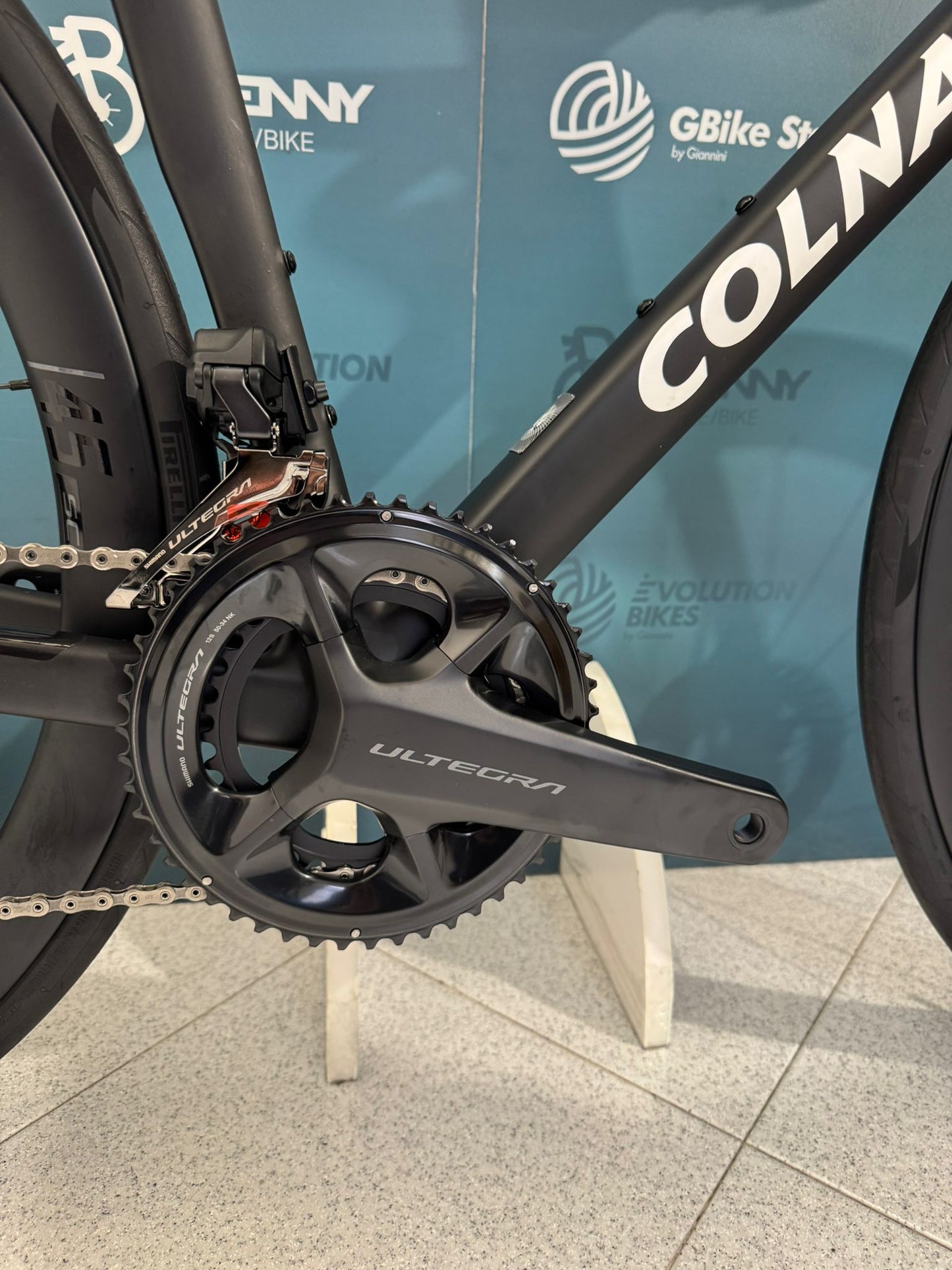 Colnago V5RS Ultegra Di2 R8170 SC45 Taille 510 - Démo