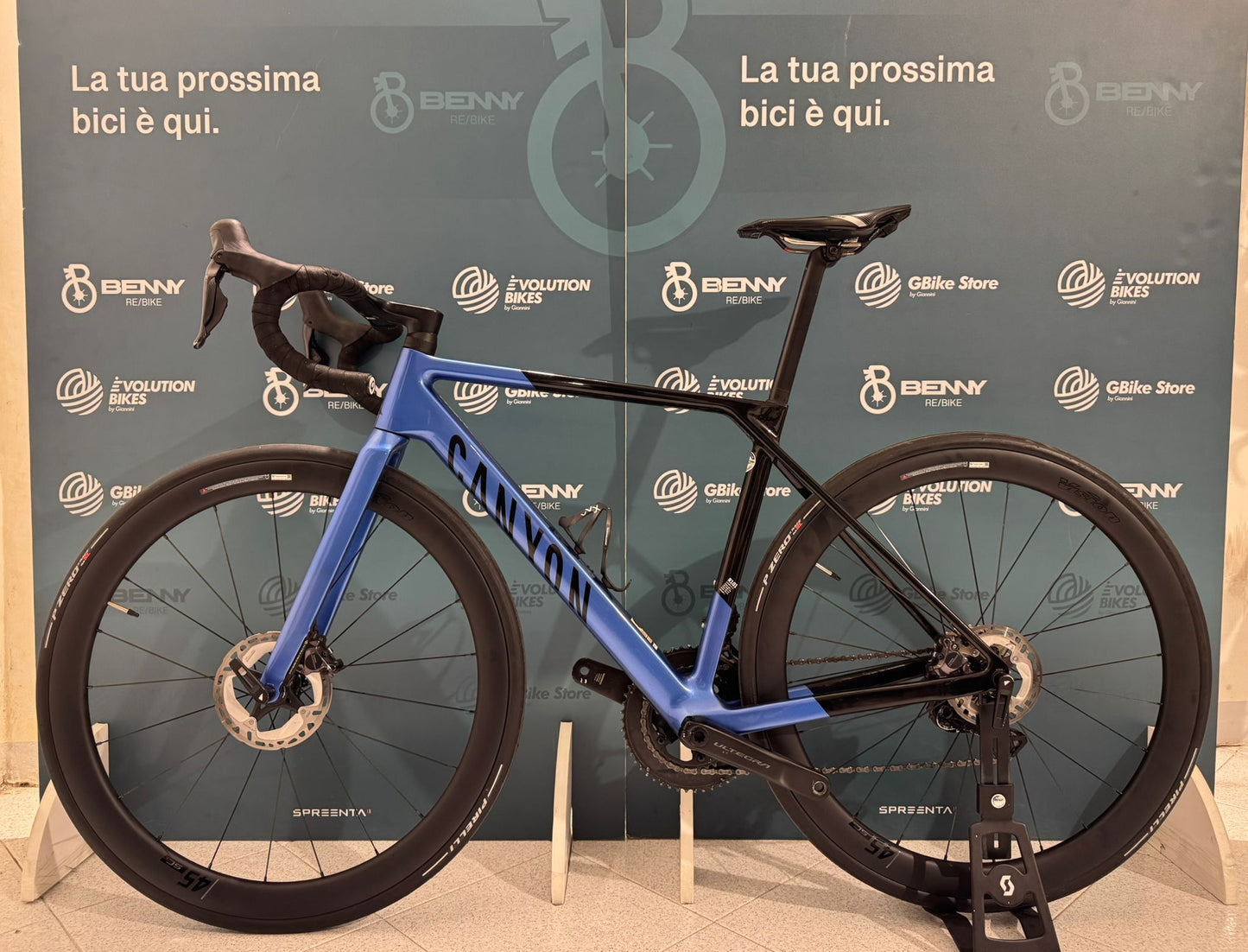 Canyon Ultimate CF SL 8 Aero Size S - Used