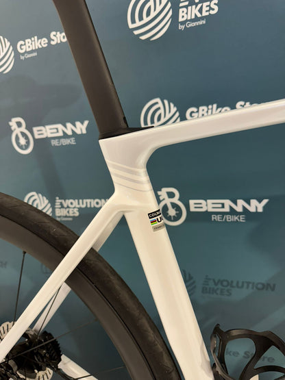 Colnago Disque V5Rs Dura-Ace R9270 Di2 12v Taille 485 - Démo