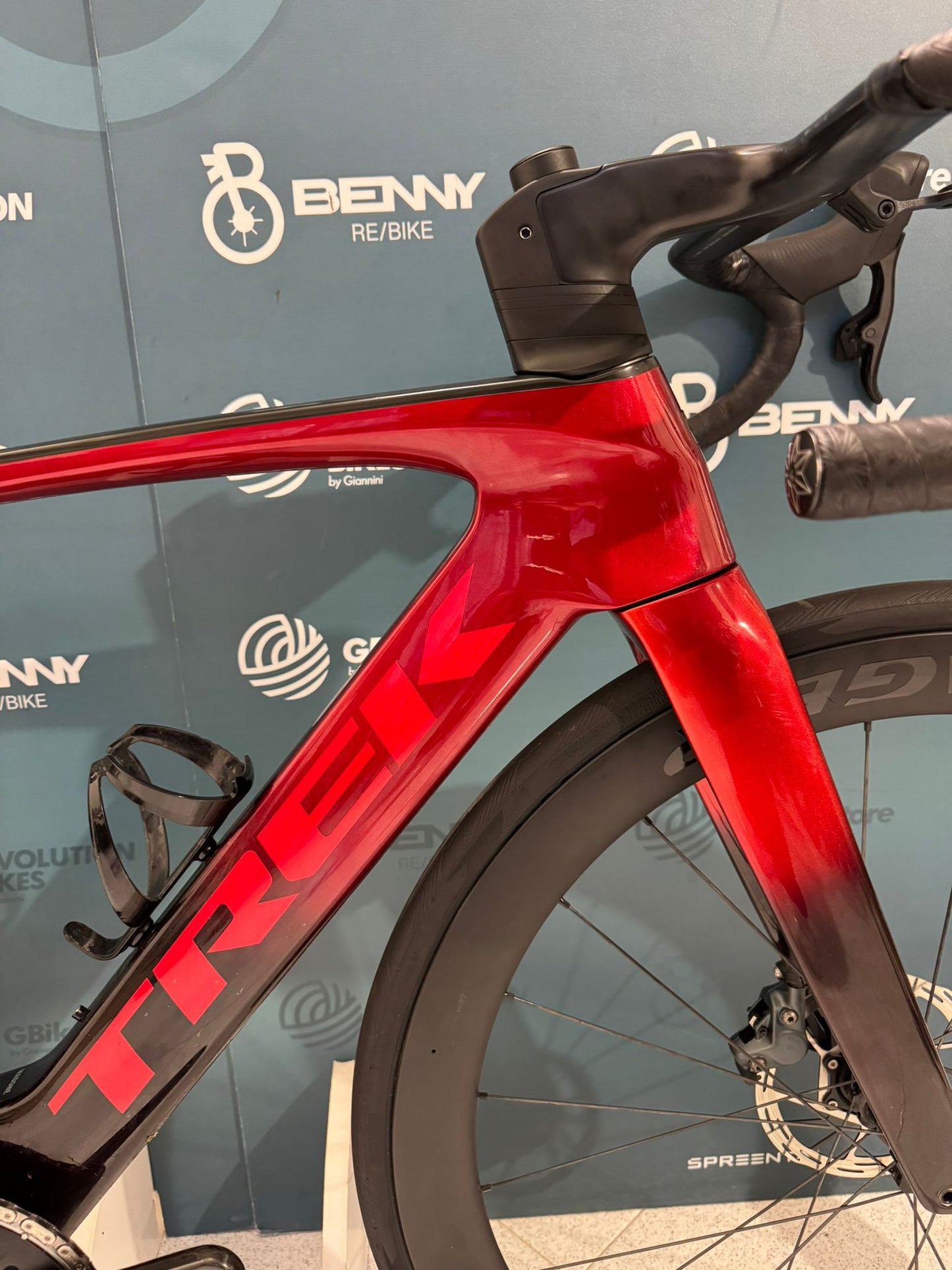 Trek Madone SLR 7 Gen 7 AXS Taille 54 - Occasion