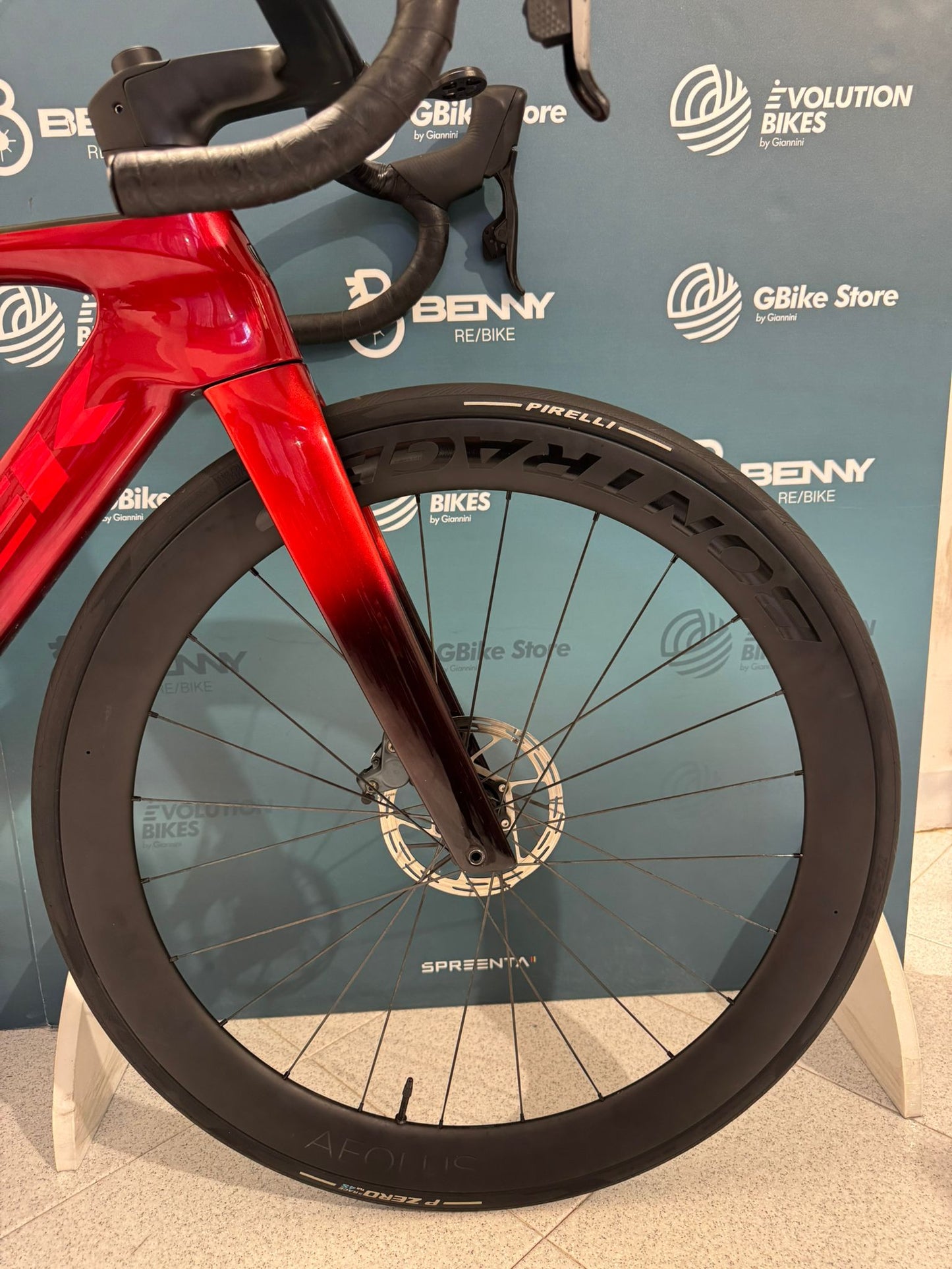 Trek Madone SLR 7 Gen 7 AXS Taille 54 - Occasion