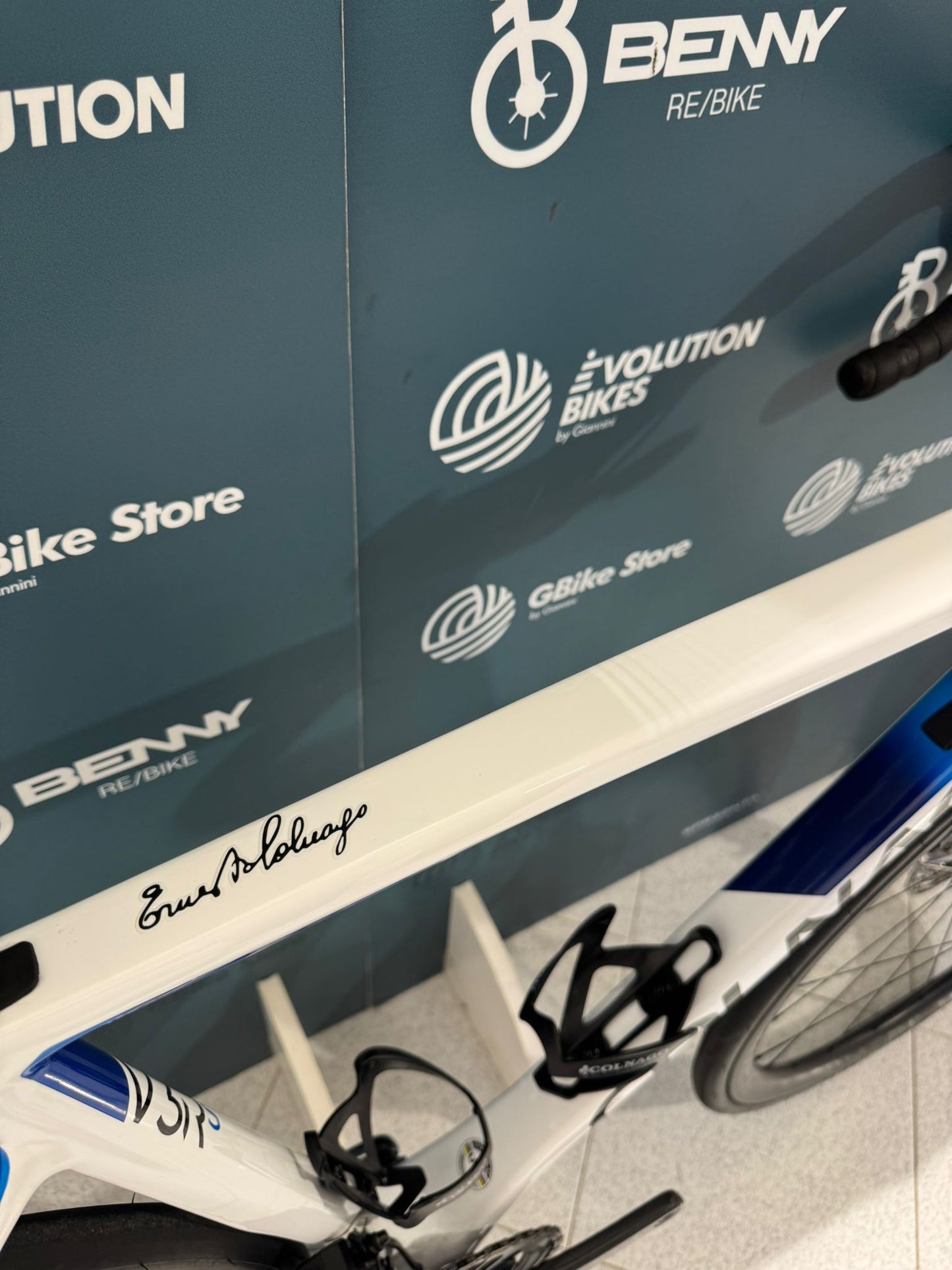 Colnago V3Rs Rouge AXS Taille 52S - Occasion