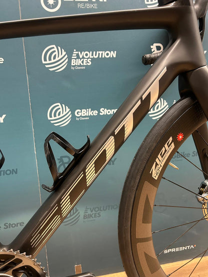 Scott Ostateczny rozmiar Addict RC M - Używany