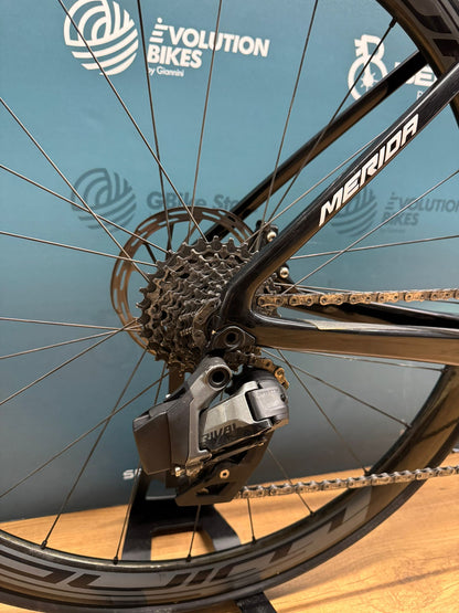 Escultura Mérida Bahréin Tamaño Victorioso S - Usado