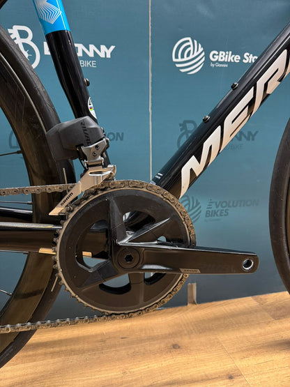 Escultura Mérida Bahréin Tamaño Victorioso S - Usado