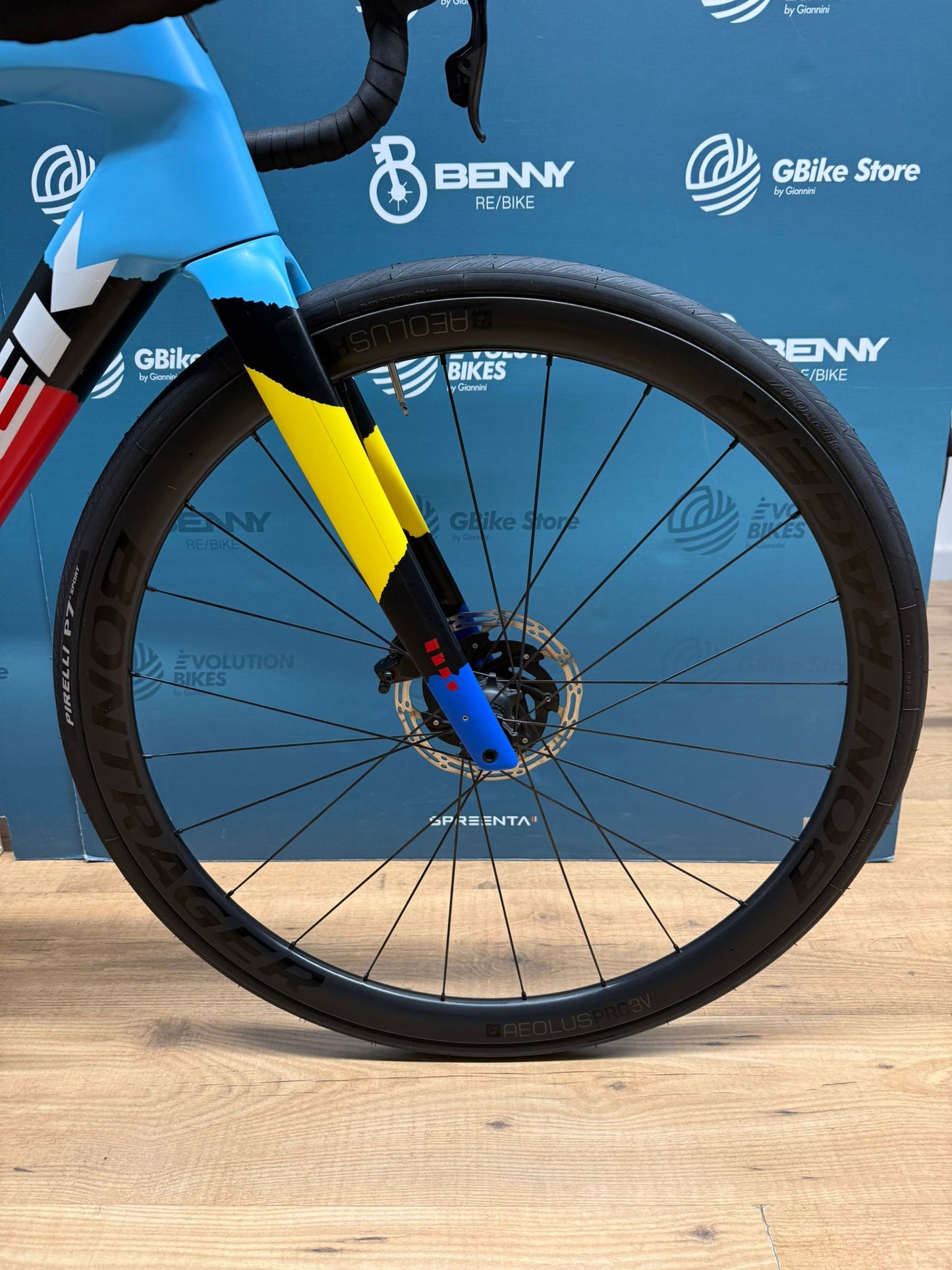 Trek Domane SLR 7 AXS Team Replica Größe 54 - Gebraucht