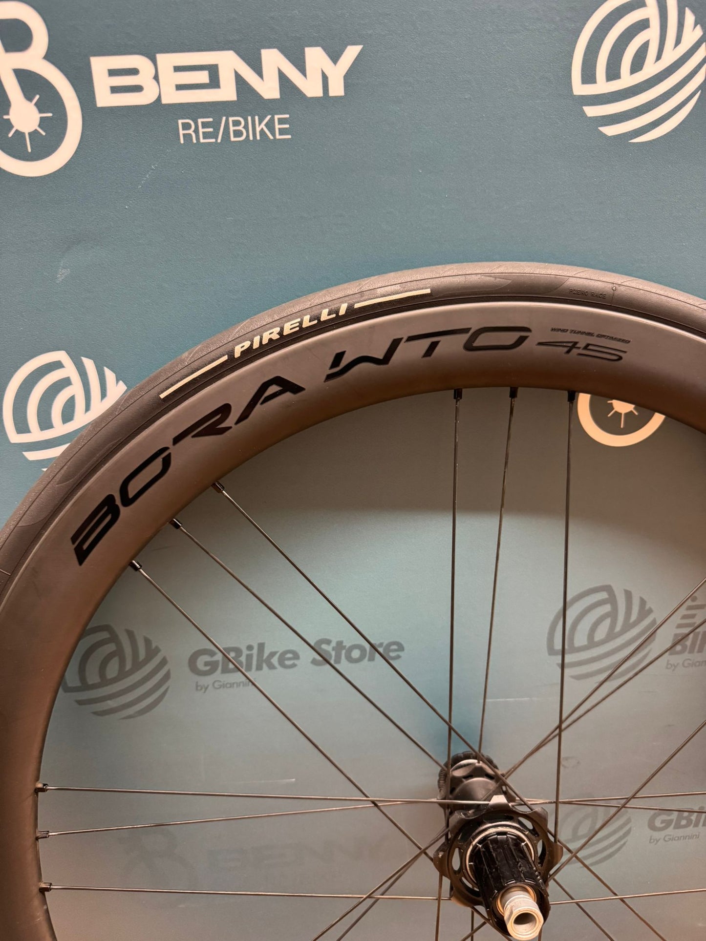 Koła Campagnolo Bora WTO 45 DB - Demo