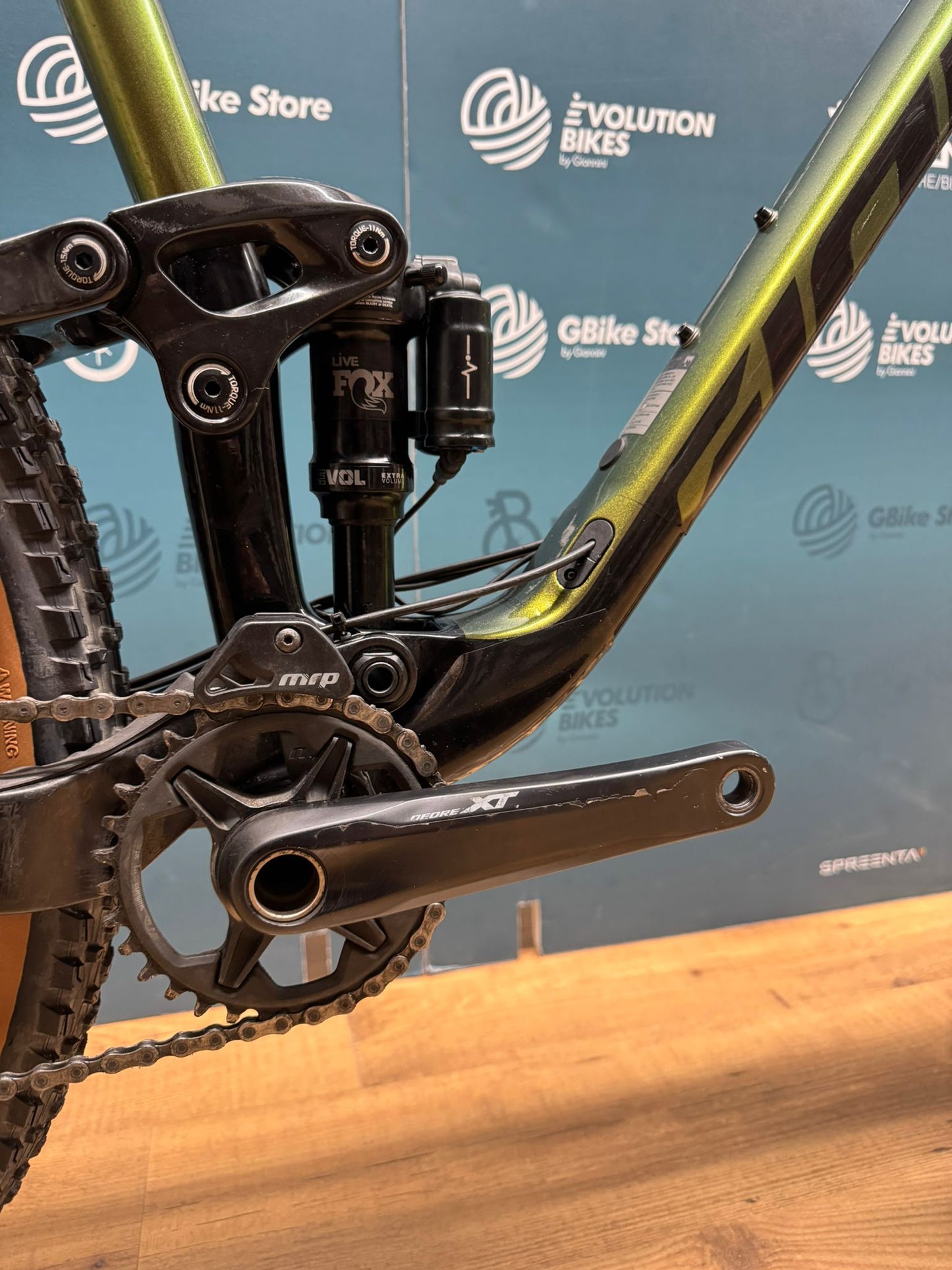 Hymne géant Pro 1 taille L - Utilisé