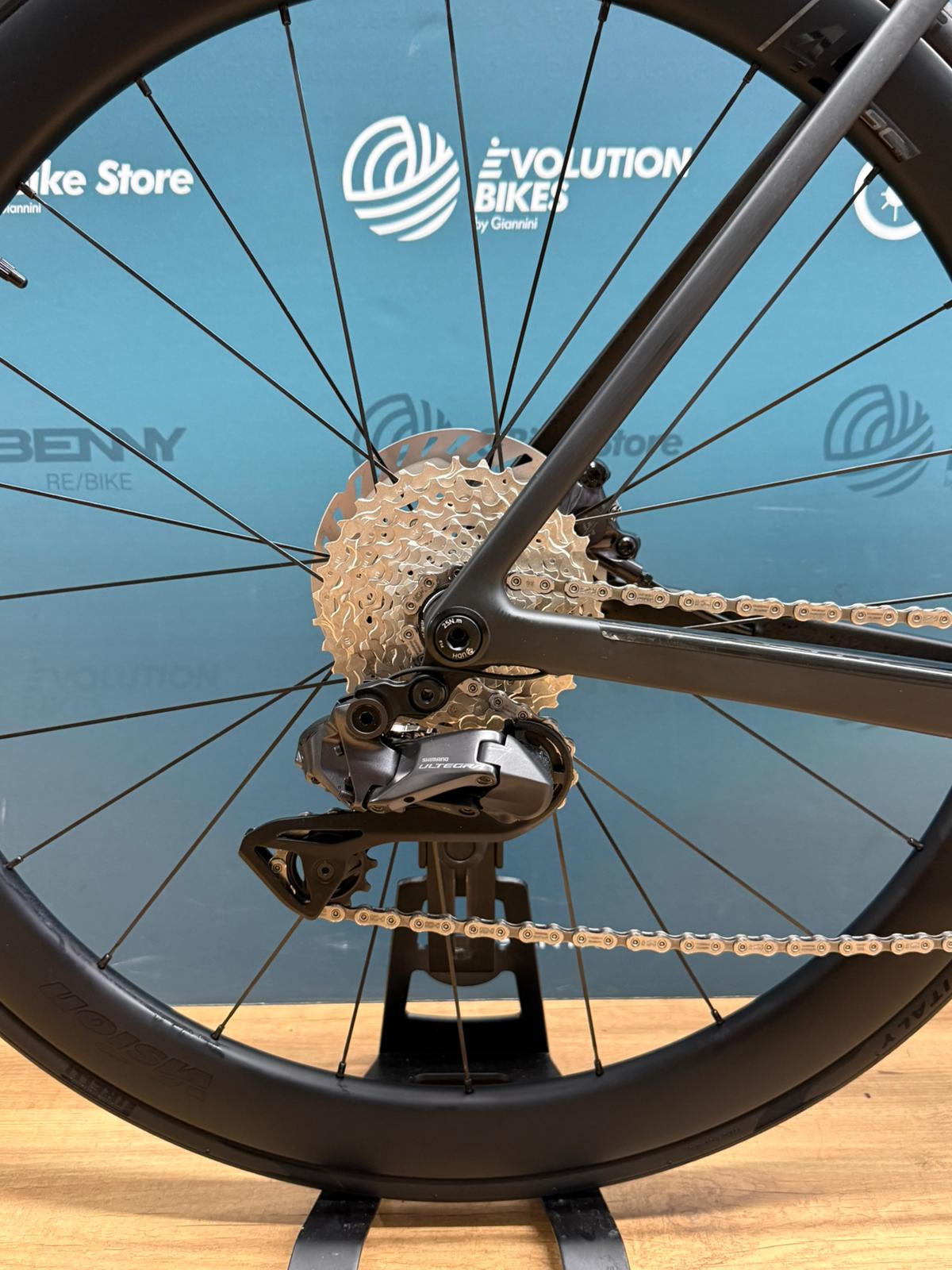 Colnago V5RS Ultegra Di2 R8170 SC45 Tamaño 510 - Demostración