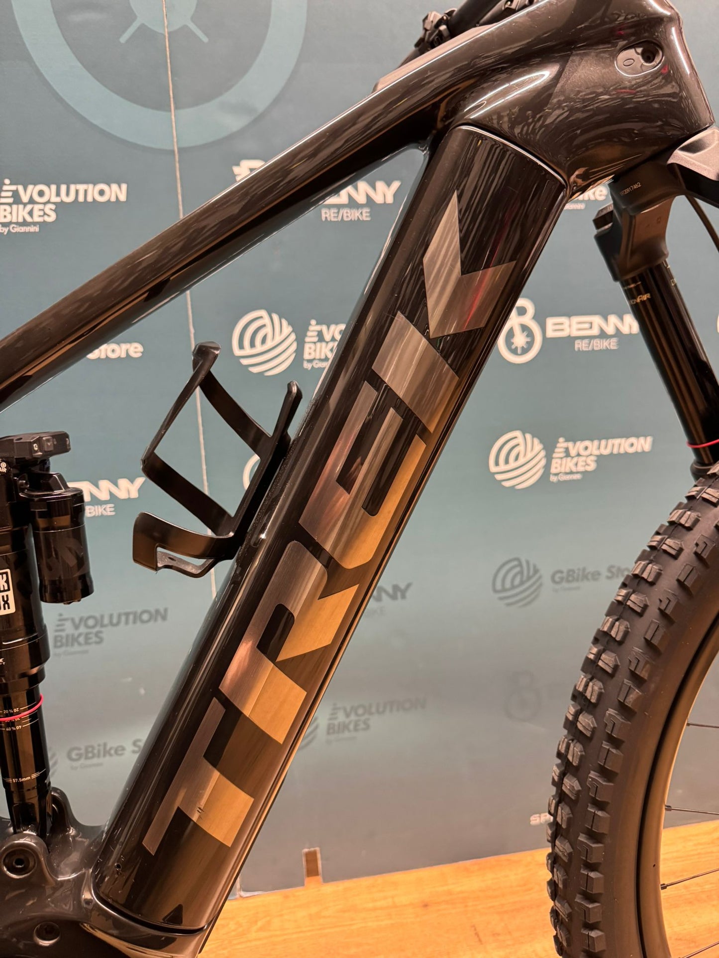 Trek Rail 9,9 X0 Taille AXS M - Utilisé