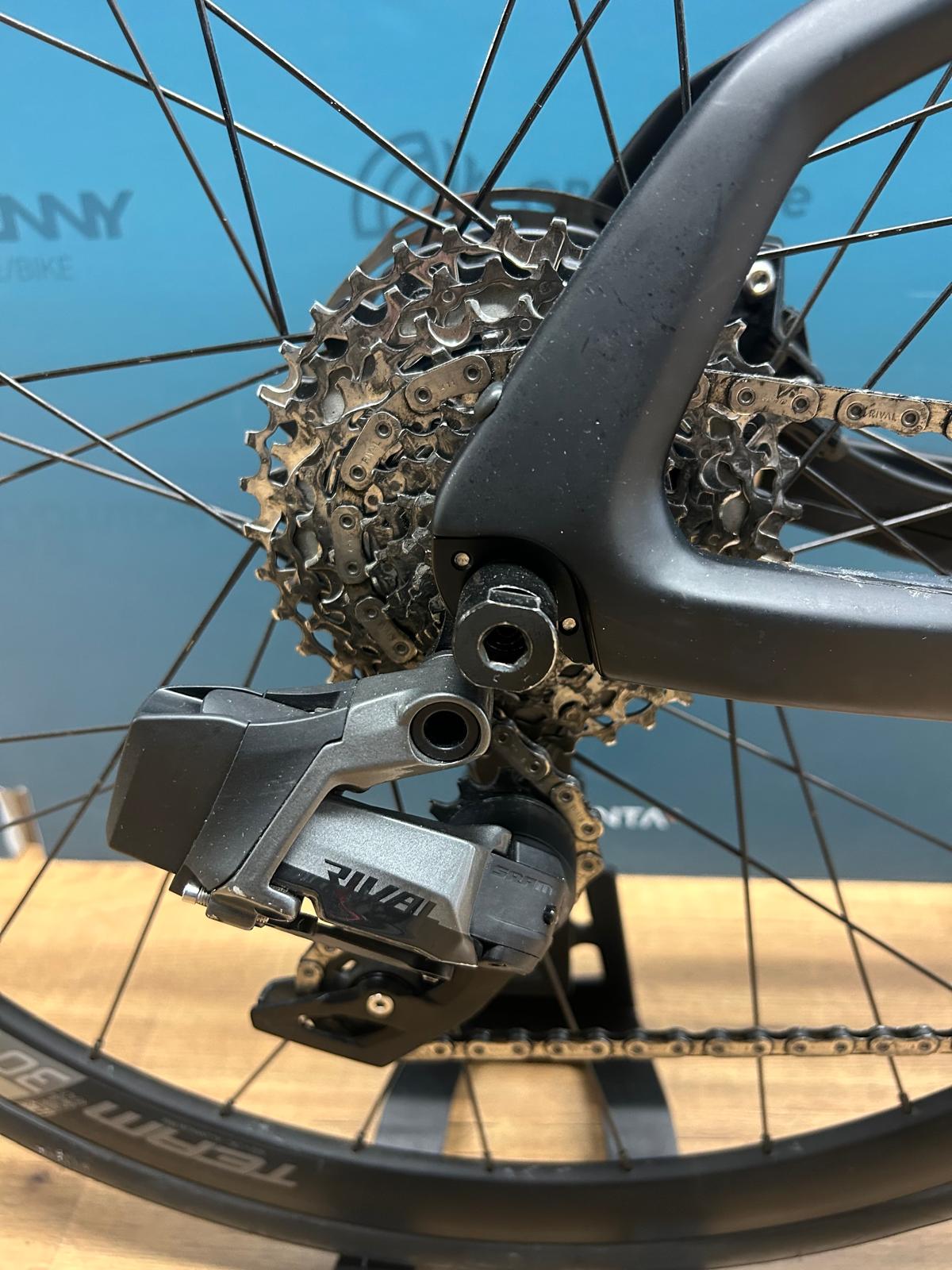 F-Moser Road - Tamaño de los ejes rivales S - Usado