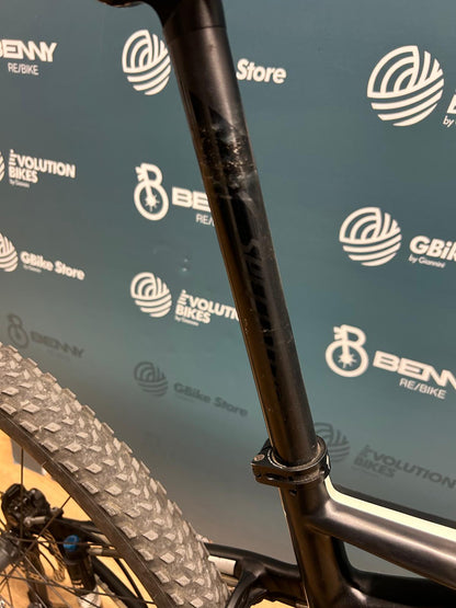 Specjalistyczny epicki rozmiar elitarny M - Używany