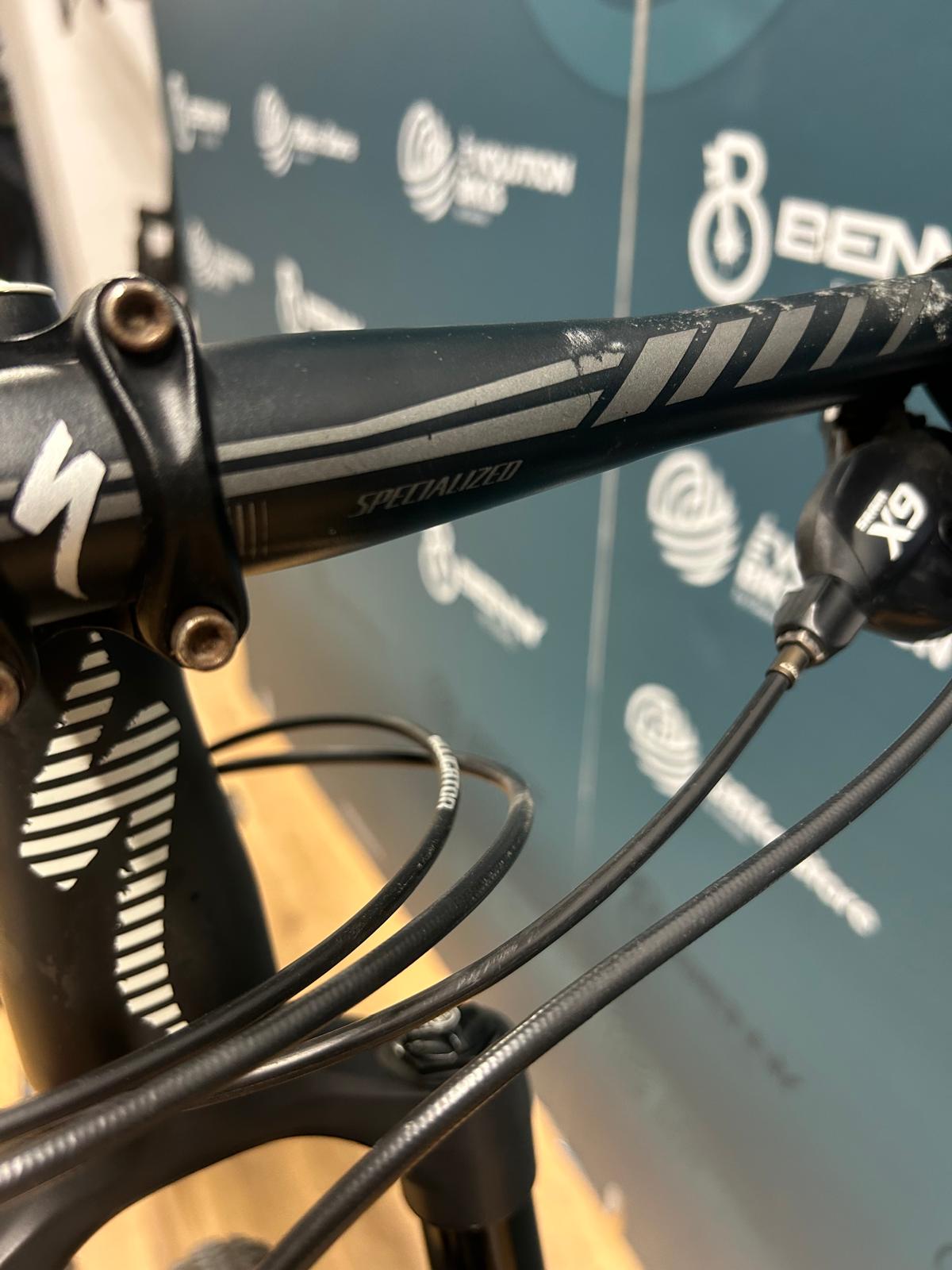 Specjalistyczny epicki rozmiar elitarny M - Używany