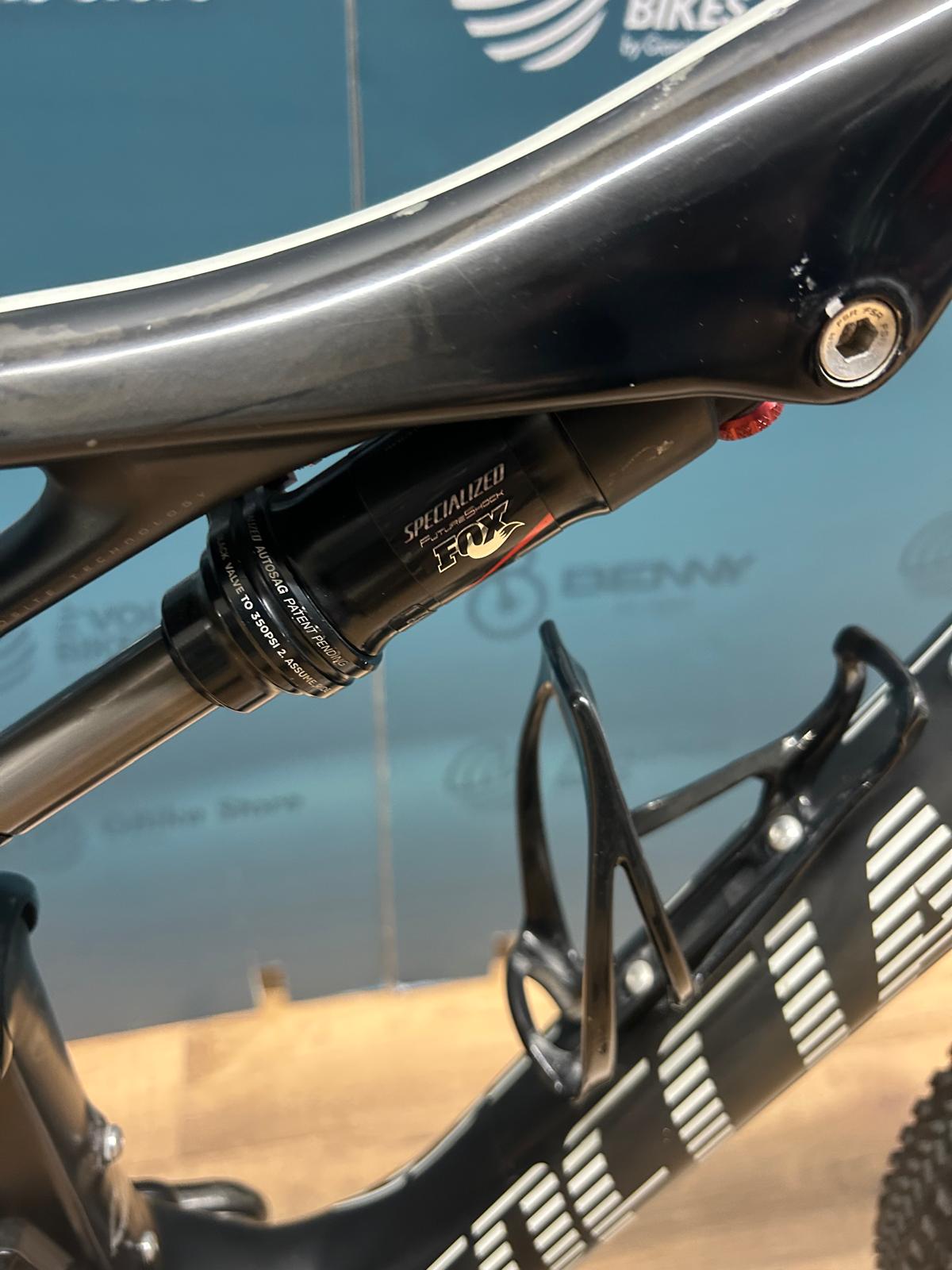 Specjalistyczny epicki rozmiar elitarny M - Używany