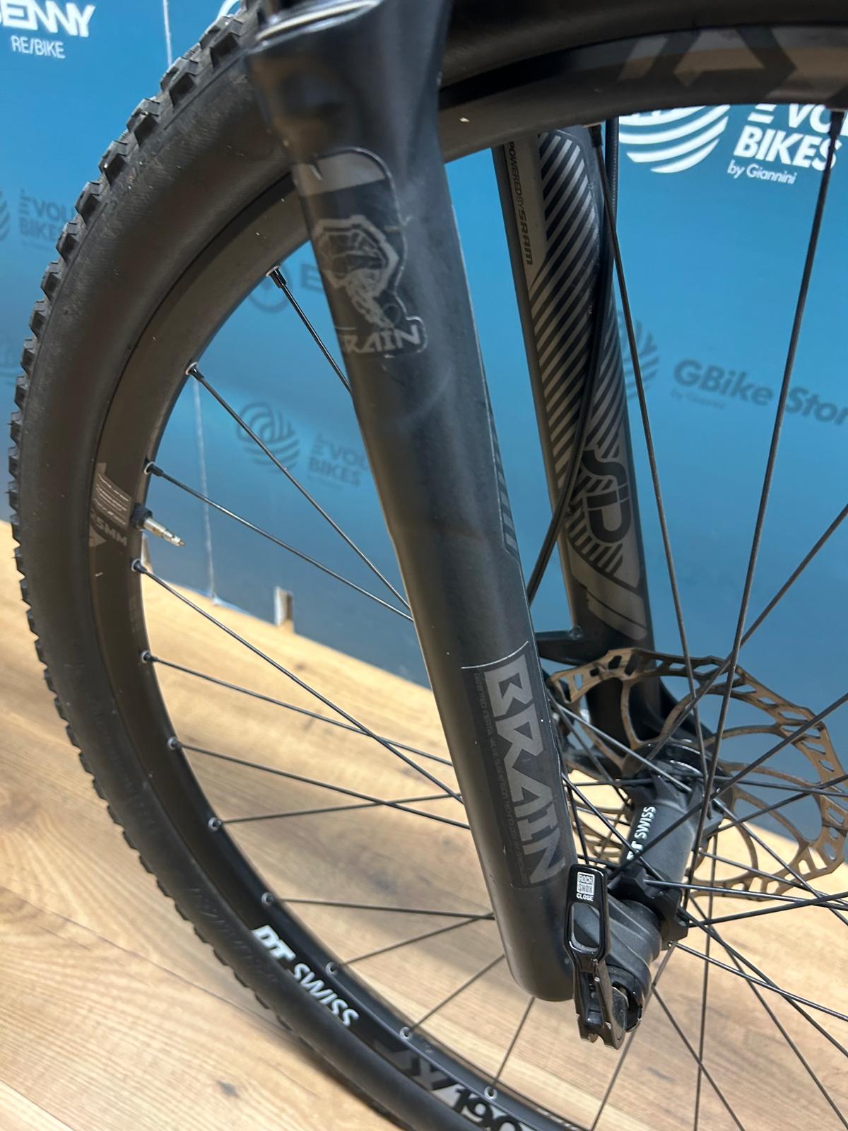 Specjalistyczny epicki rozmiar elitarny M - Używany