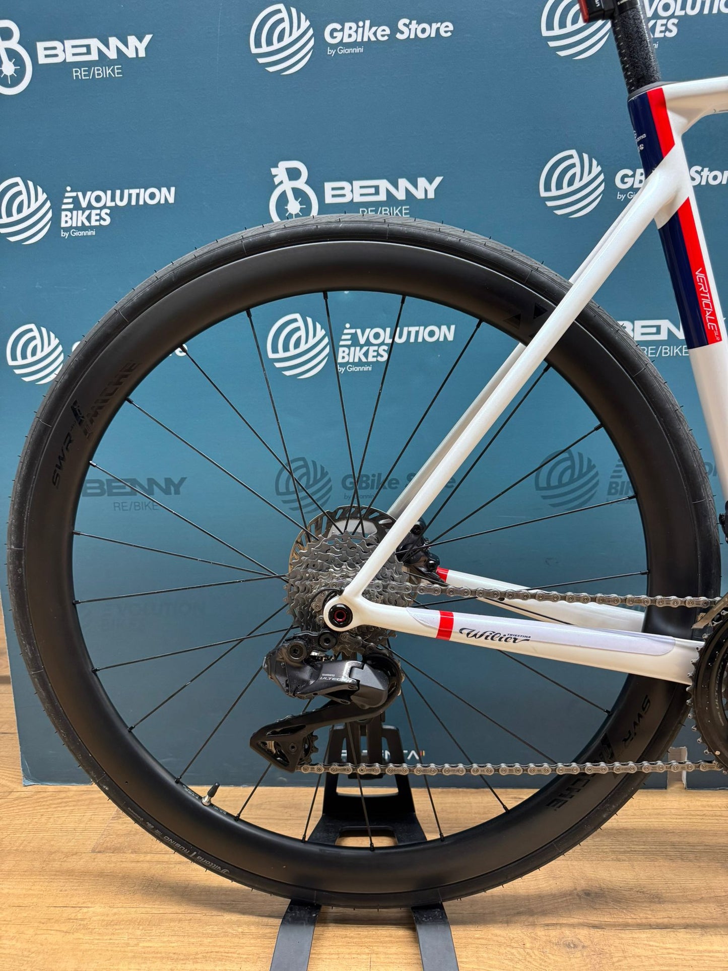 Wilier Verticale Rozmiar lustrzanki Ultegra Di2 L - Używany