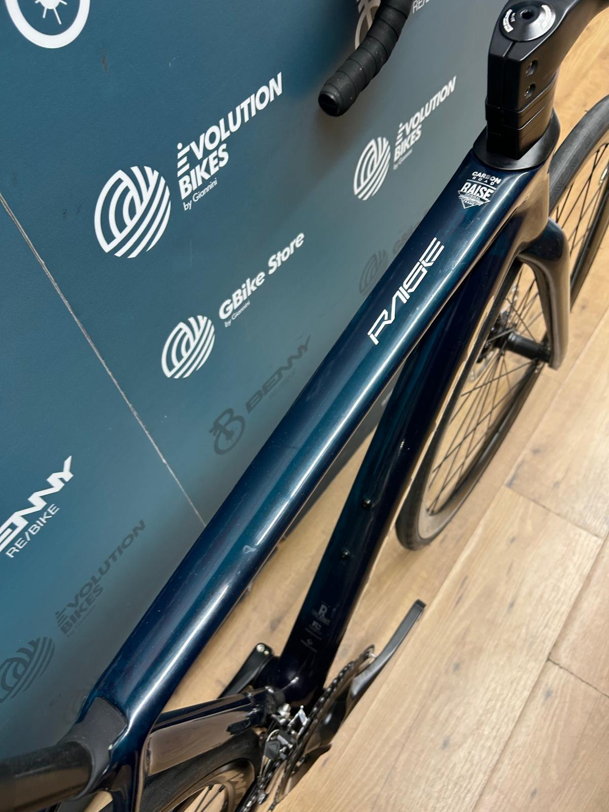 Taille Megamo Raise 15 SH12 S - Utilisé