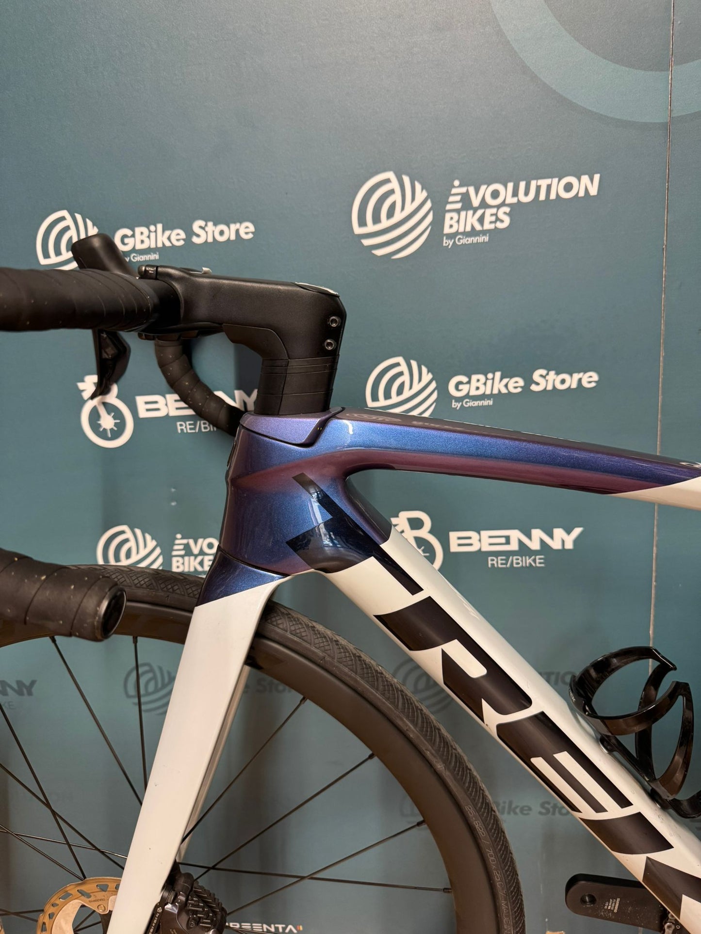 Trek Émonda SL 7 Ultegra Di2 12v Taille 50 - Occasion