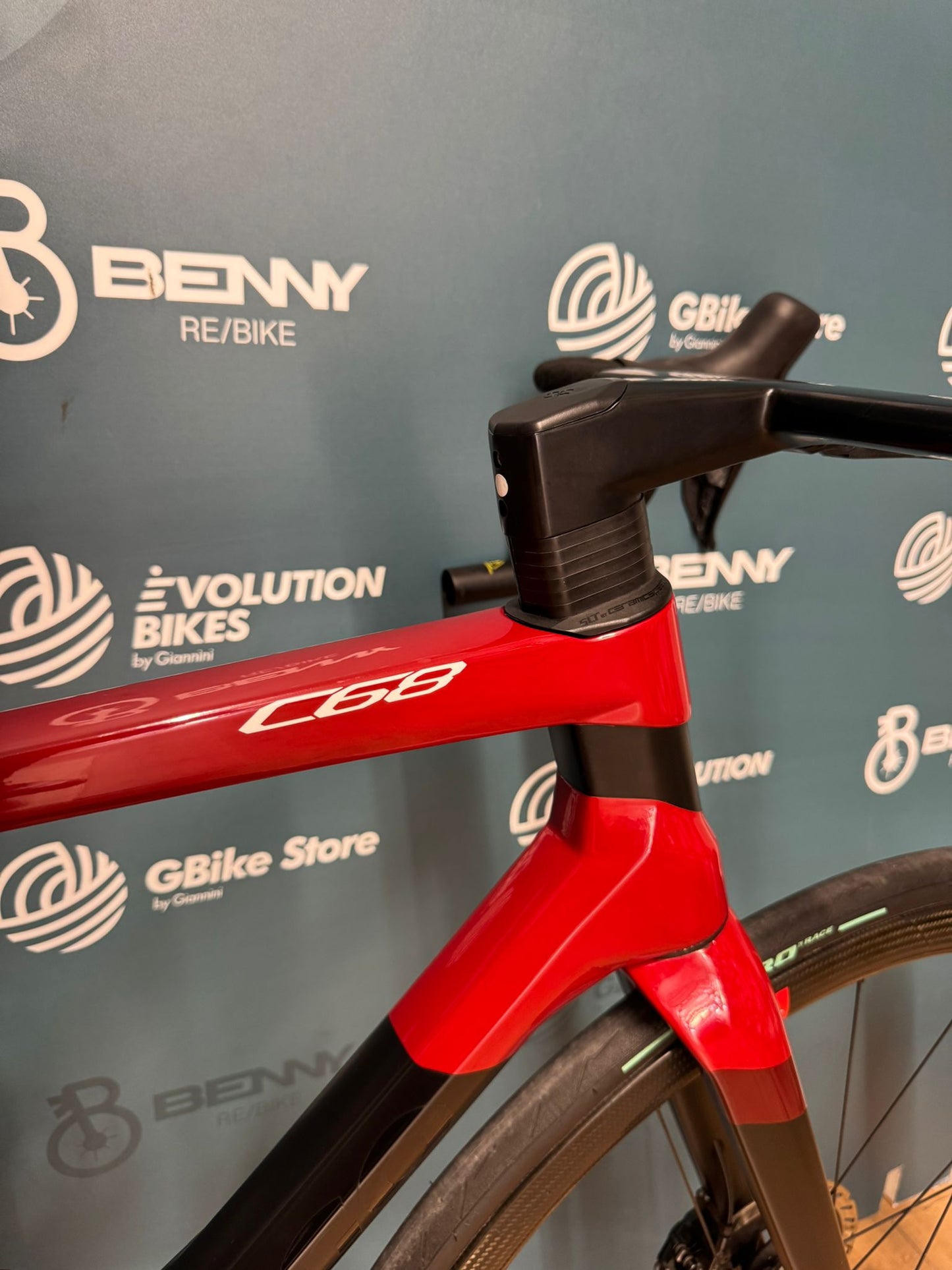 Colnago C68 Road Disc Size 510 - Used